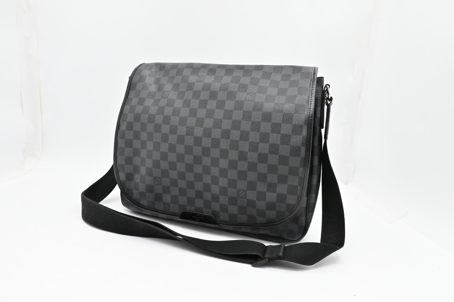 Louis Vuitton Daniel GM Graphite Damier Canvas Handbag Canvas 1