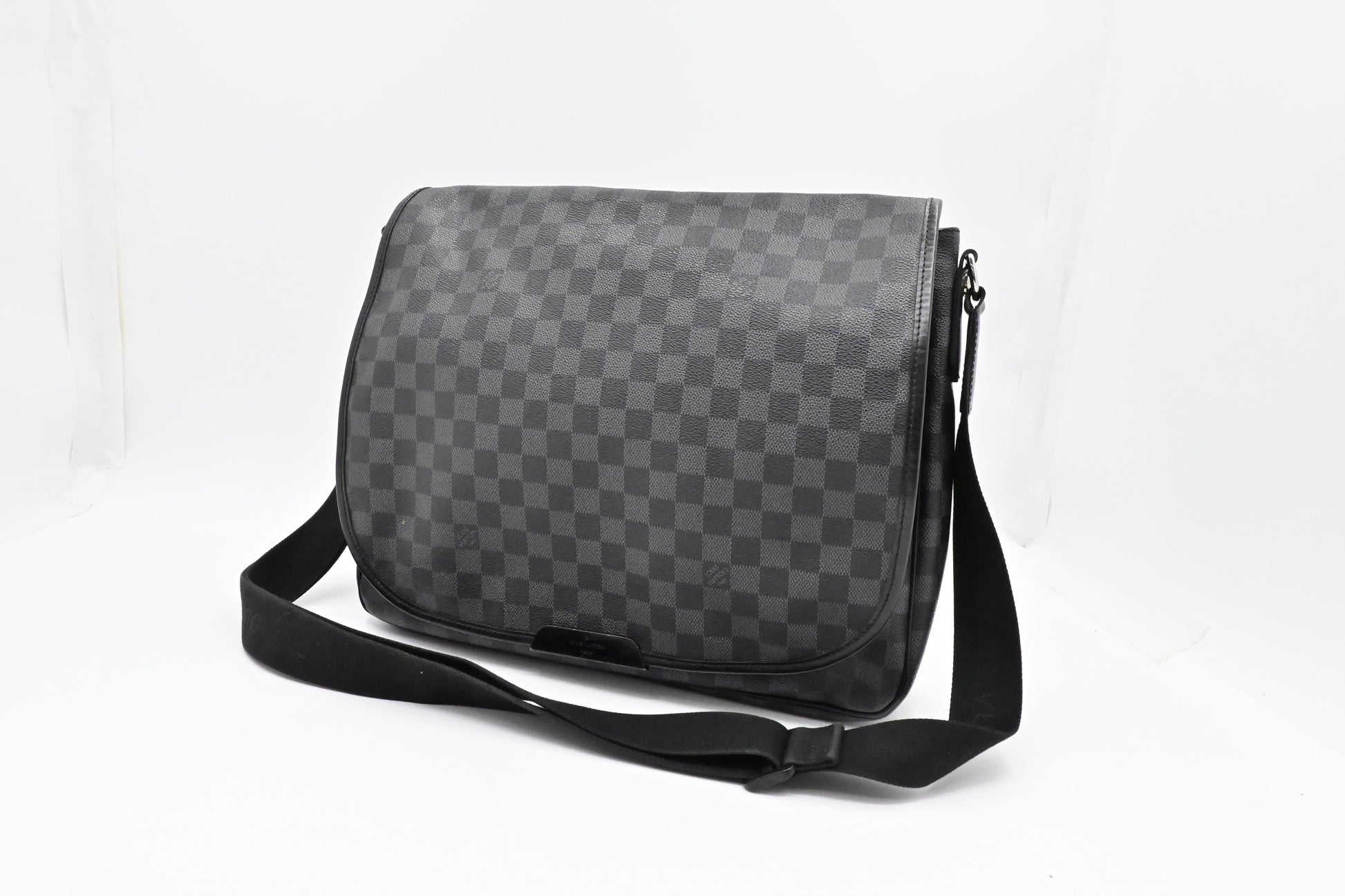 Louis Vuitton Daniel GM Graphite Damier Canvas Handbag Canvas 1