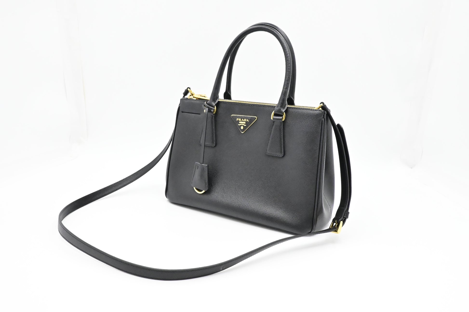 Prada Galleria In Saffiano Handbag Leather Black Travel Bag