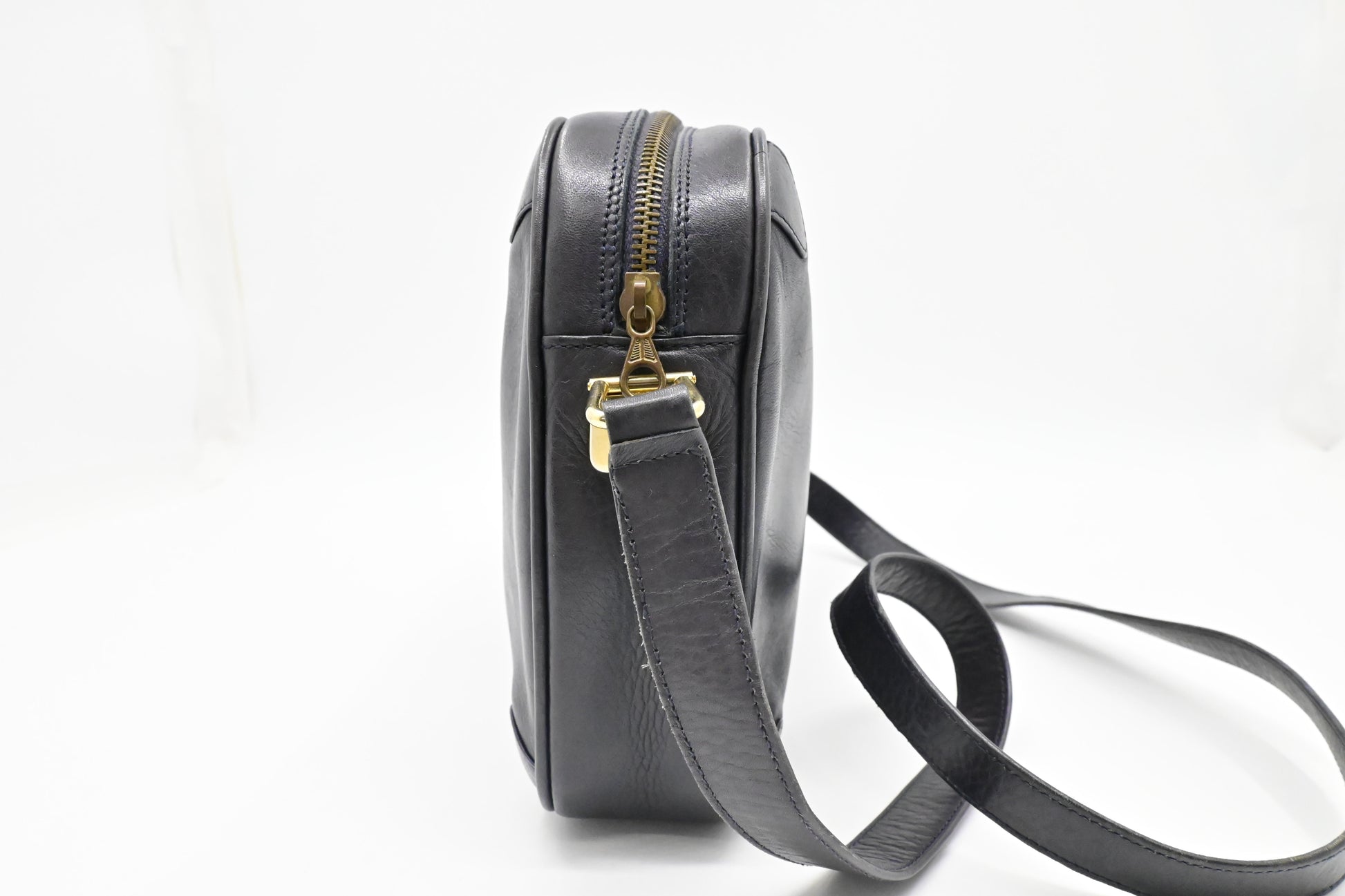 Gucci Crossbody In Navy Leather Blue Crossbody Bag