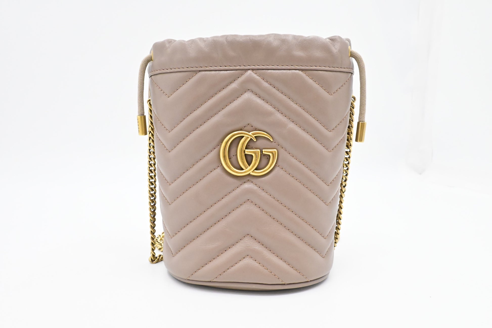 Gucci Clay Quilted Leather Mini Bucket Bag