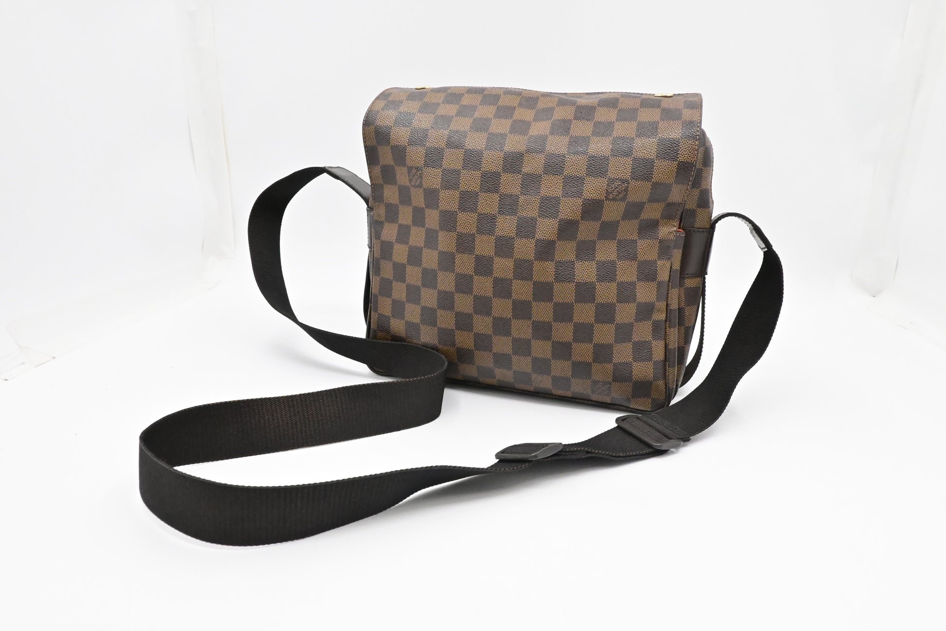 Louis Vuitton Naviglio Ebene Damier Canvas Handbag Canvas 1