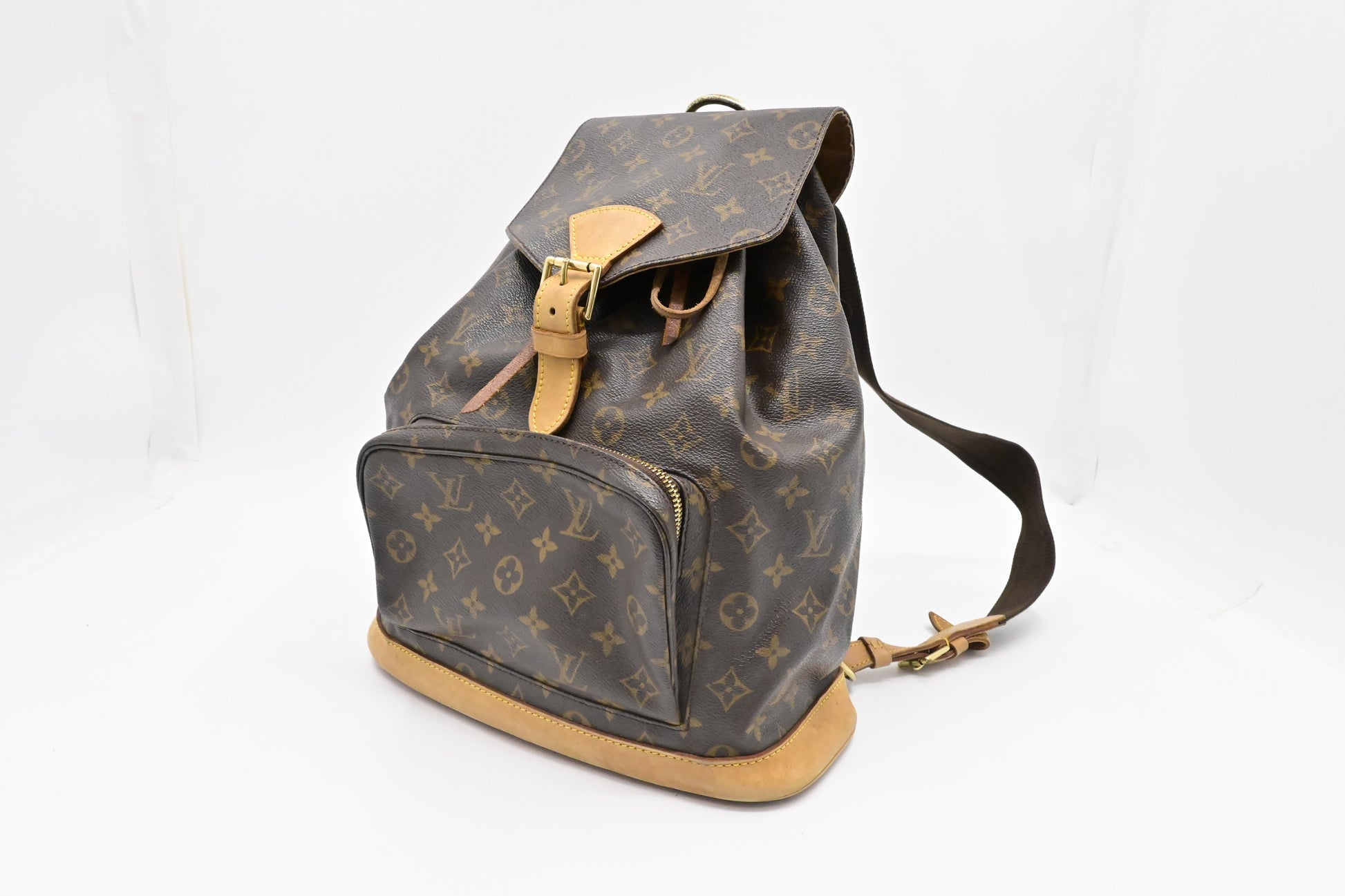 Louis Vuitton Montsouris GM Monogram Canvas Handbag