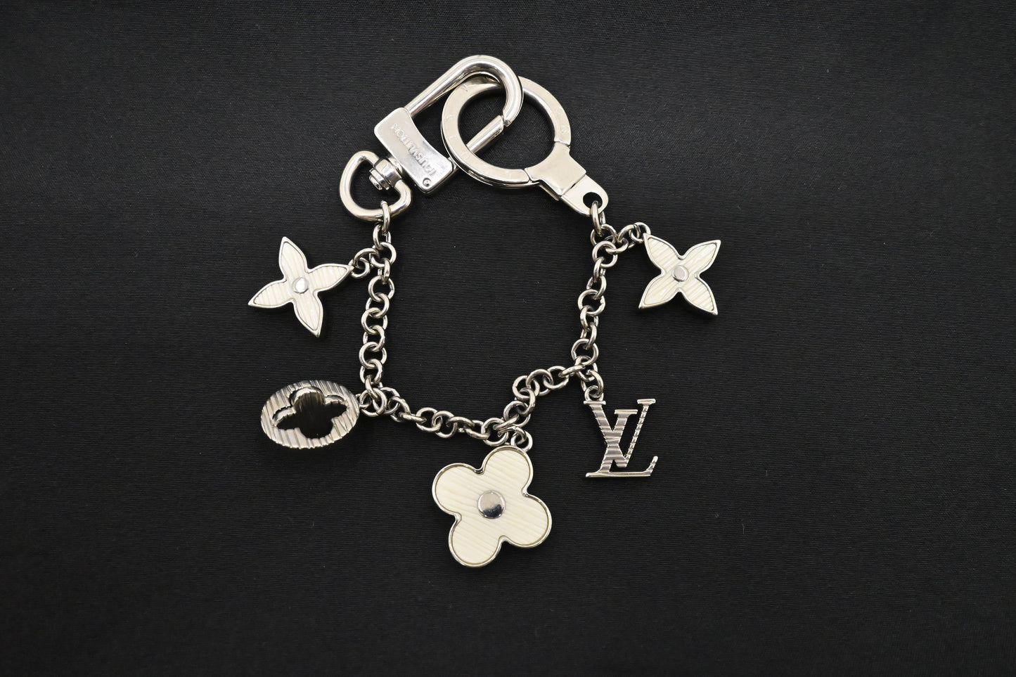Louis Vuitton Fleur D' Charm Epi Key Chain
