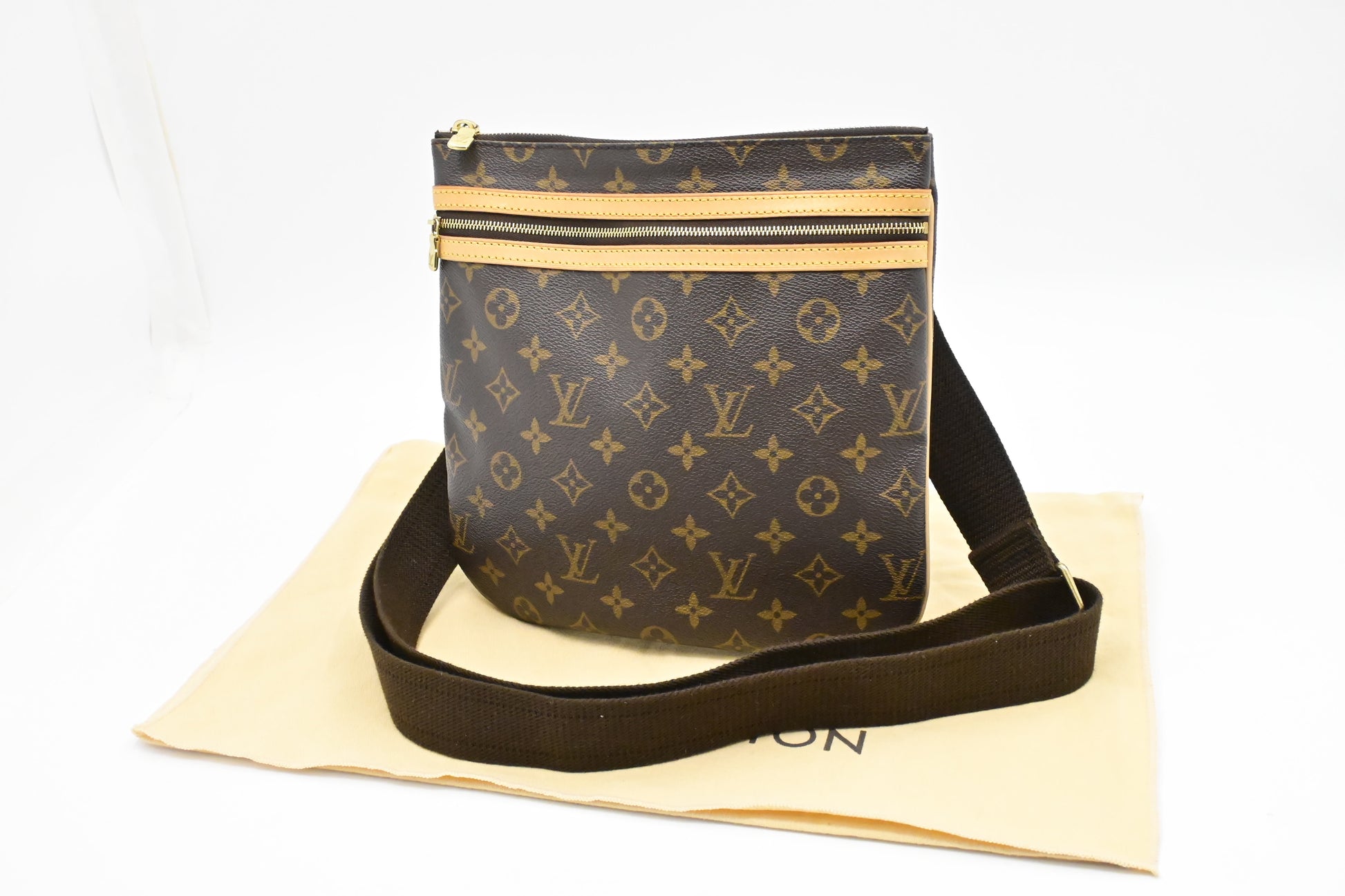 Louis Vuitton Pochette Bosphore Monogram Canvas Clutch Bag