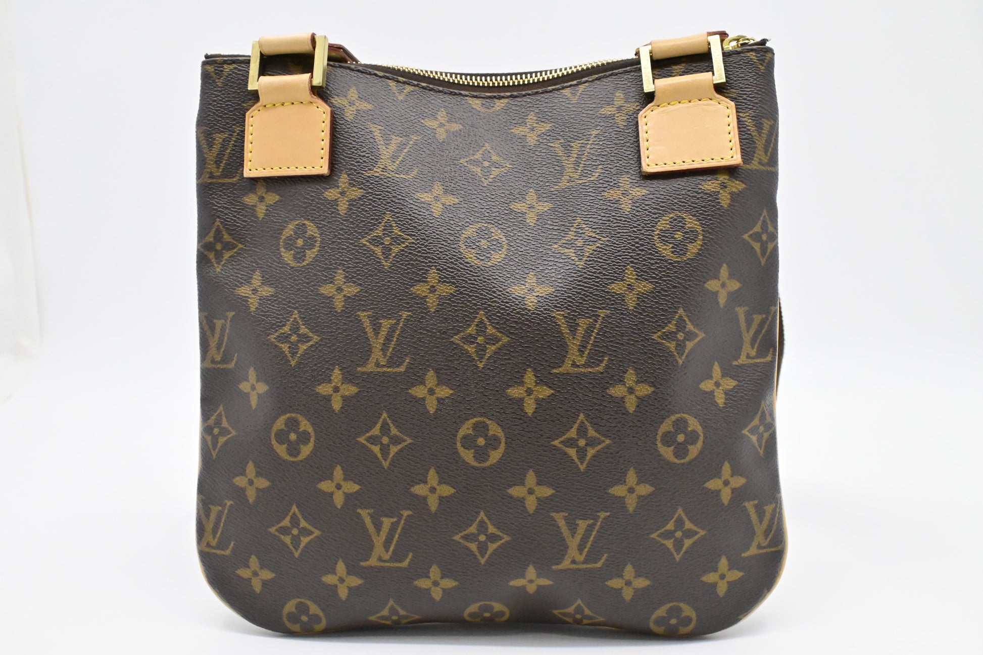 Louis Vuitton Pochette Bosphore Monogram Canvas Clutch Bag