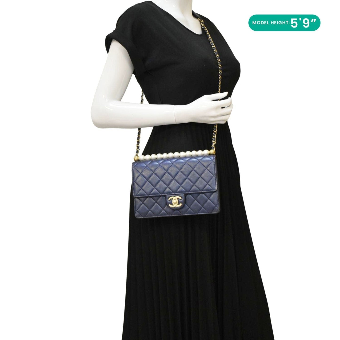 Chanel Chic Pearls Flap Quilted Navy Leather Blue Travel Bag
