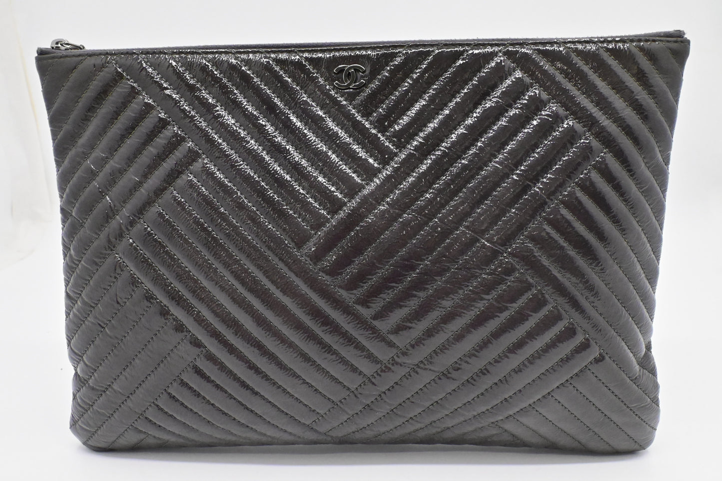 Chanel O Patent Gray Leather Handbag