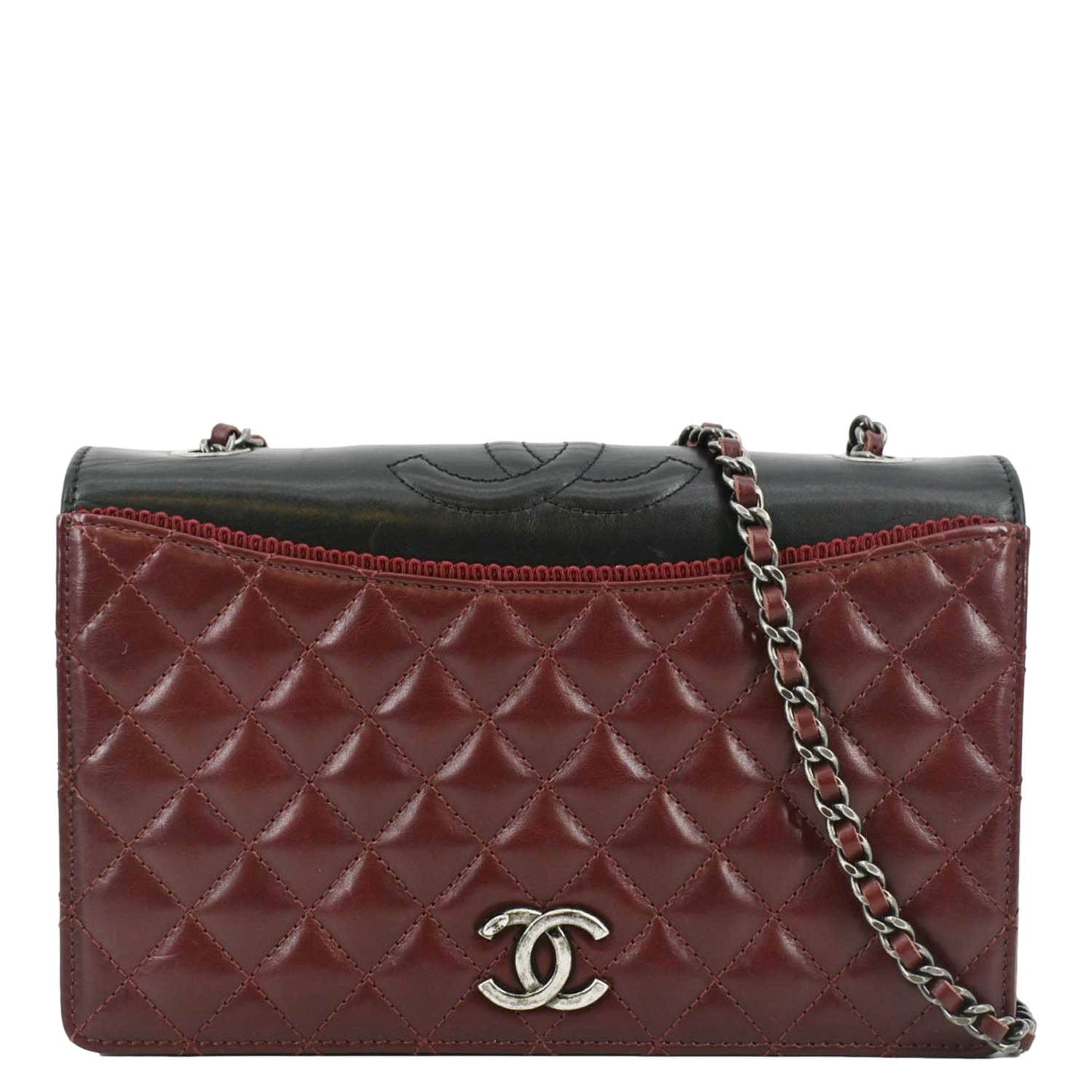 Chanel Grosgrain Ballerine Flap Quilted Maroon Leather Travel Bag