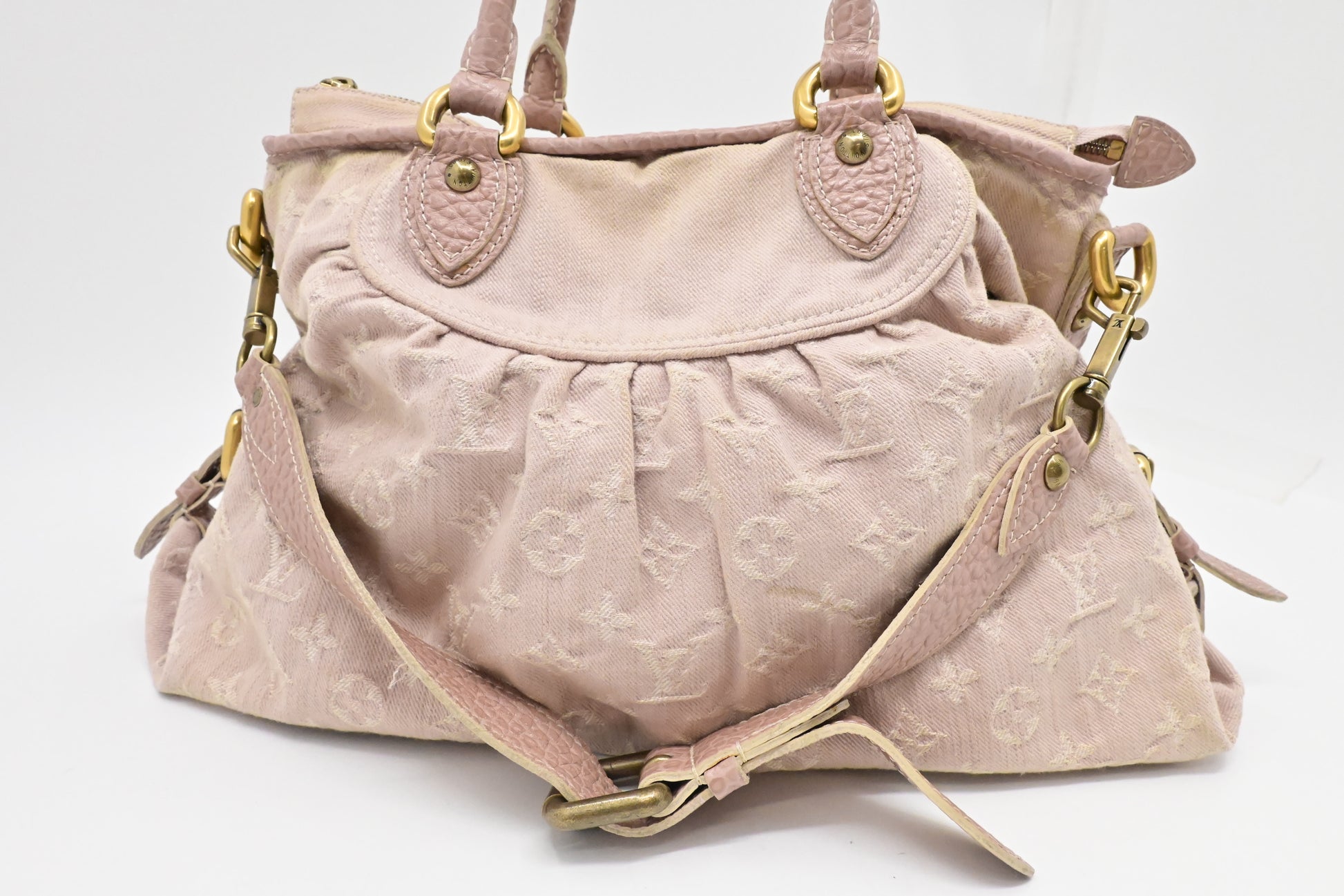 Louis Vuitton Neo Cabby Light Denim Monogram Pink Handbag