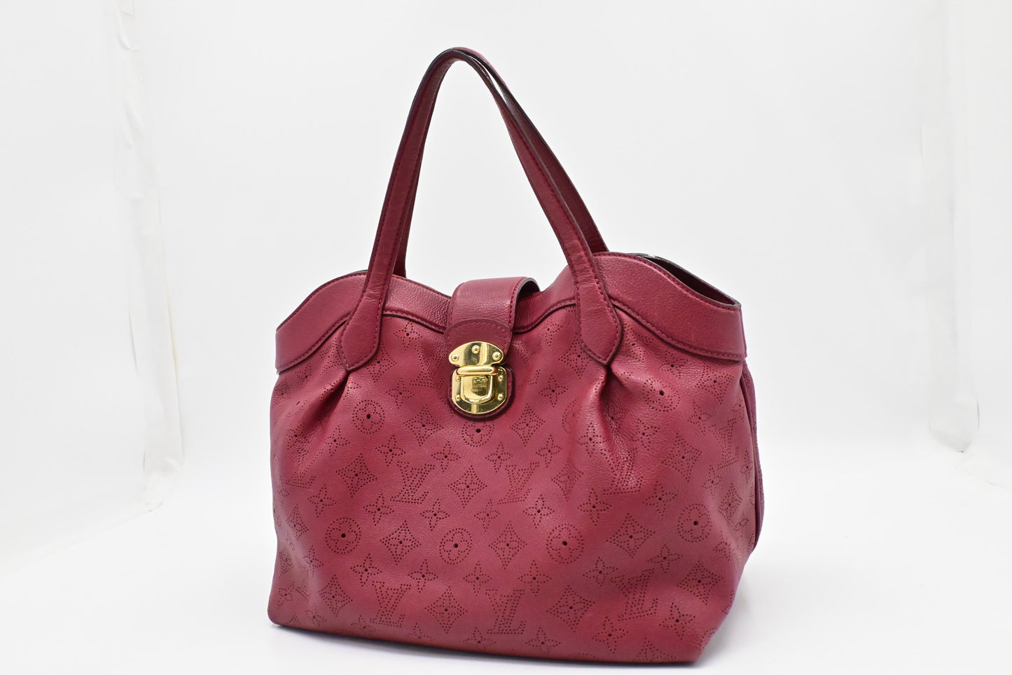Louis Vuitton Seal Grenat Mahina PM Leather Handbag