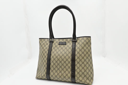 Gucci GG Supreme Canvas Shoulder Bag