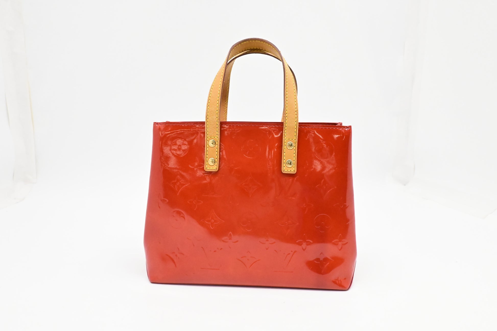 Louis Vuitton Reade Rouge Grenadine PM Leather Vernis Handbag