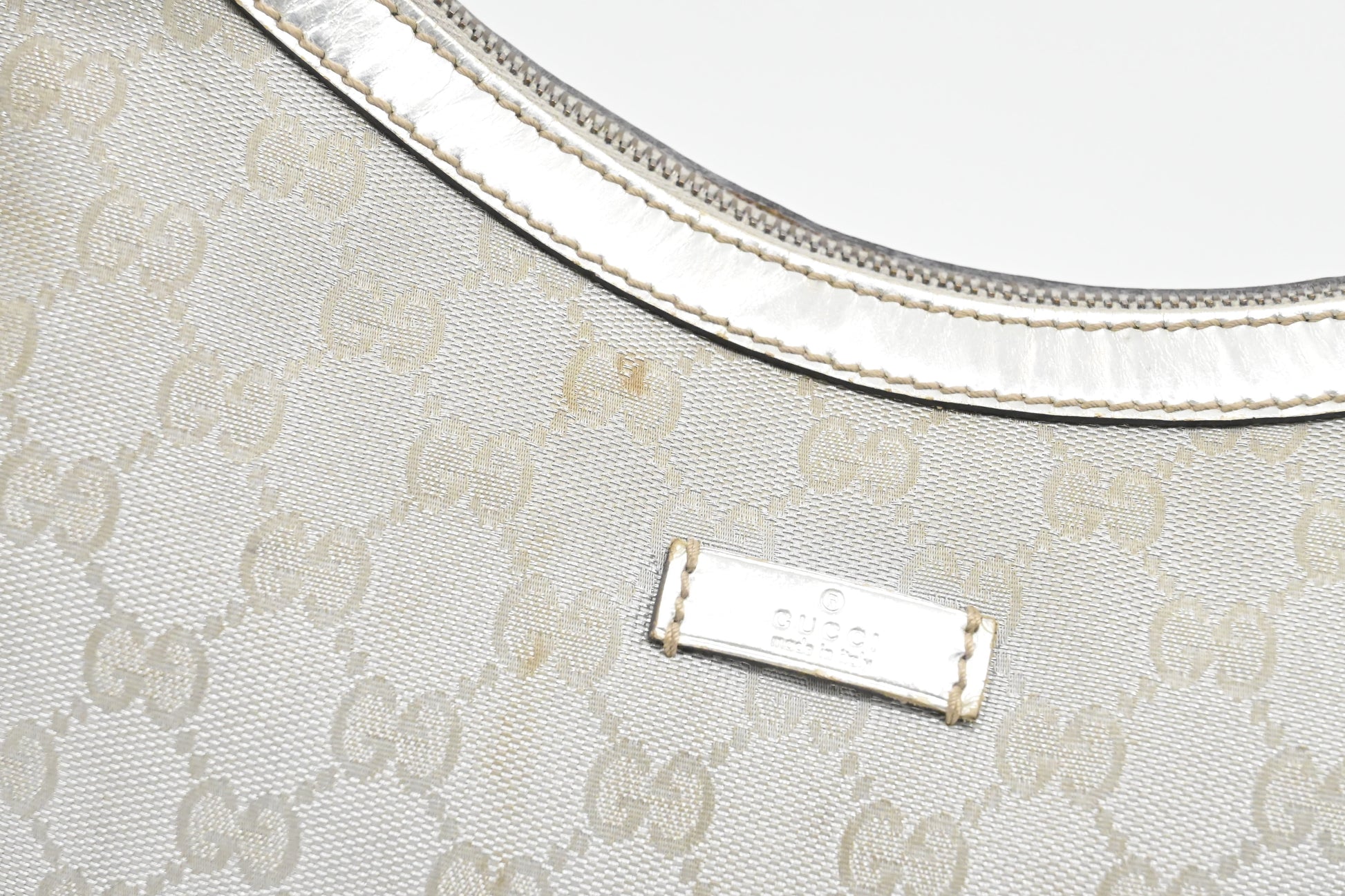 Gucci Crossbody Hobo Bag In Canvas Silver Crossbody Bag