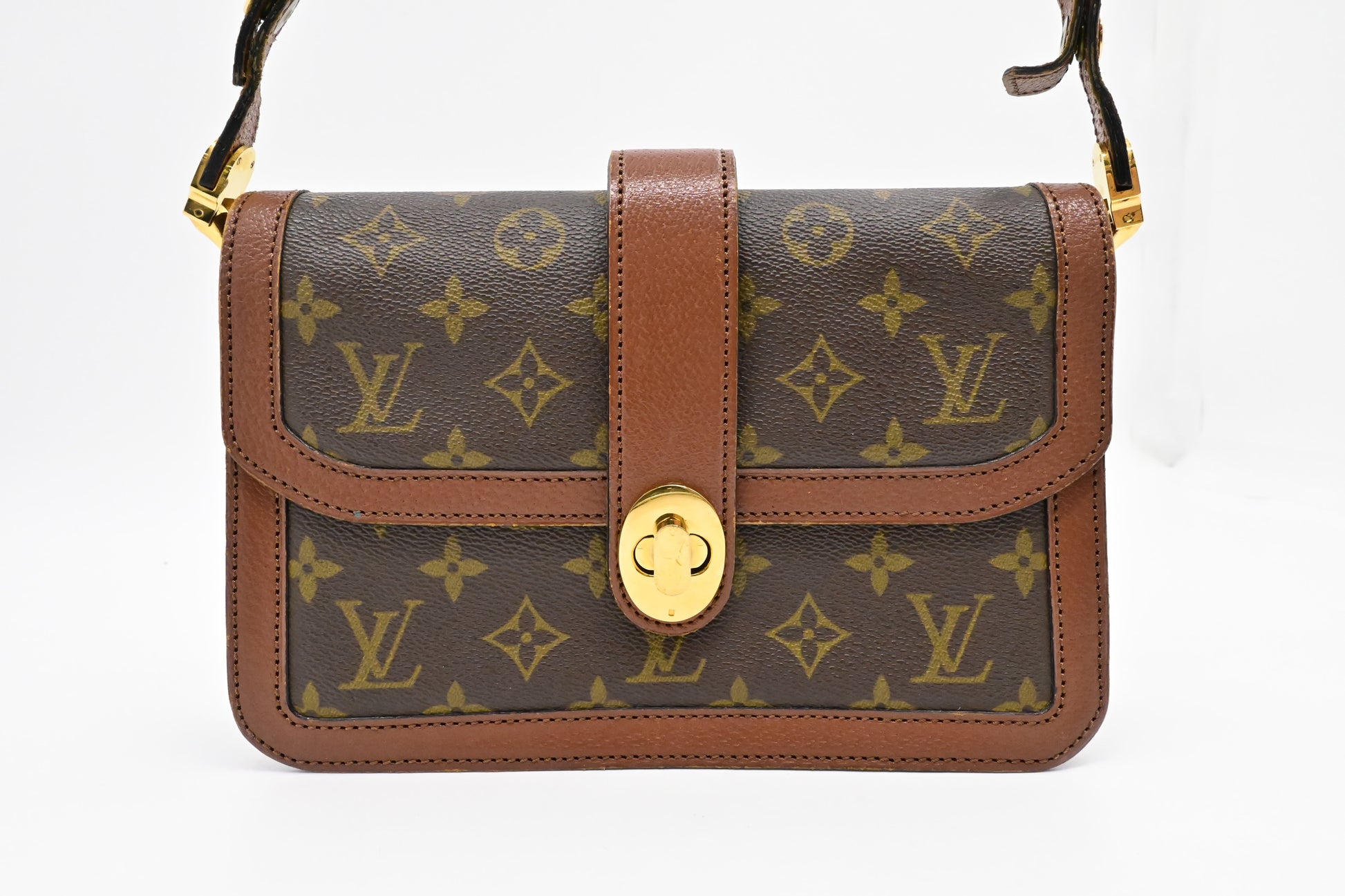 Louis Vuitton Sac Vendôme Monogram Canvas Handbag
