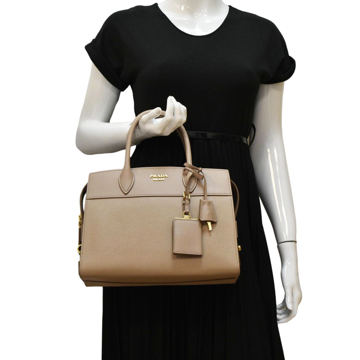 Esplanade Saffiano Shoulder Bag Leather Beige