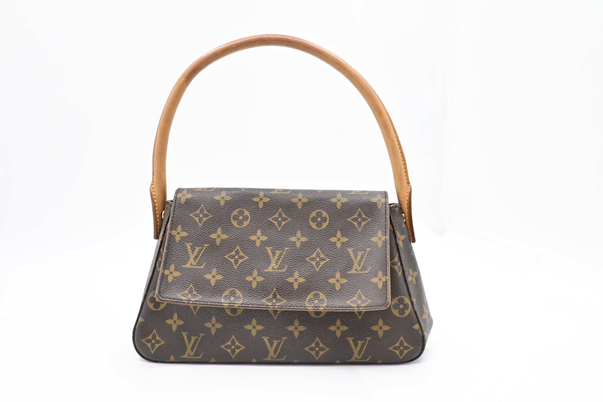Louis Vuitton Looping PM Monogram Canvas Handbag