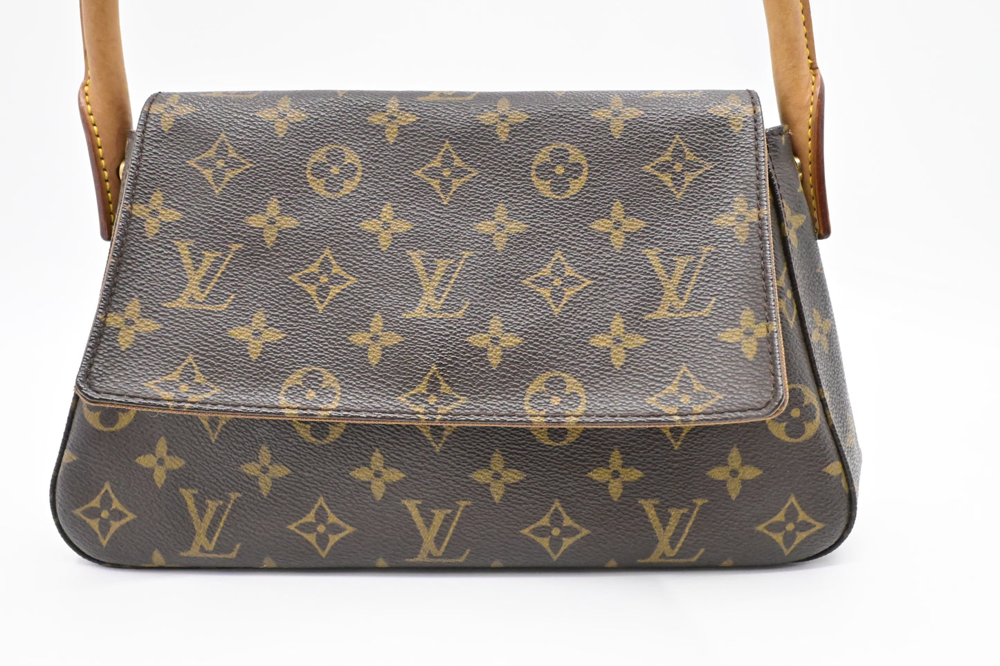 Louis Vuitton Looping PM Monogram Canvas Handbag