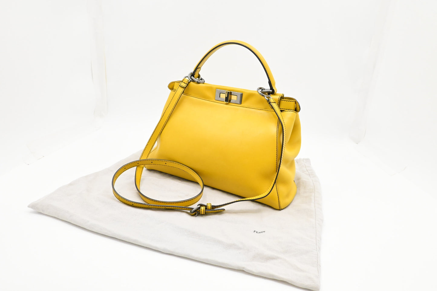 Fendi Peekaboo In Handbag Leather Yellow Medium Travel Bag