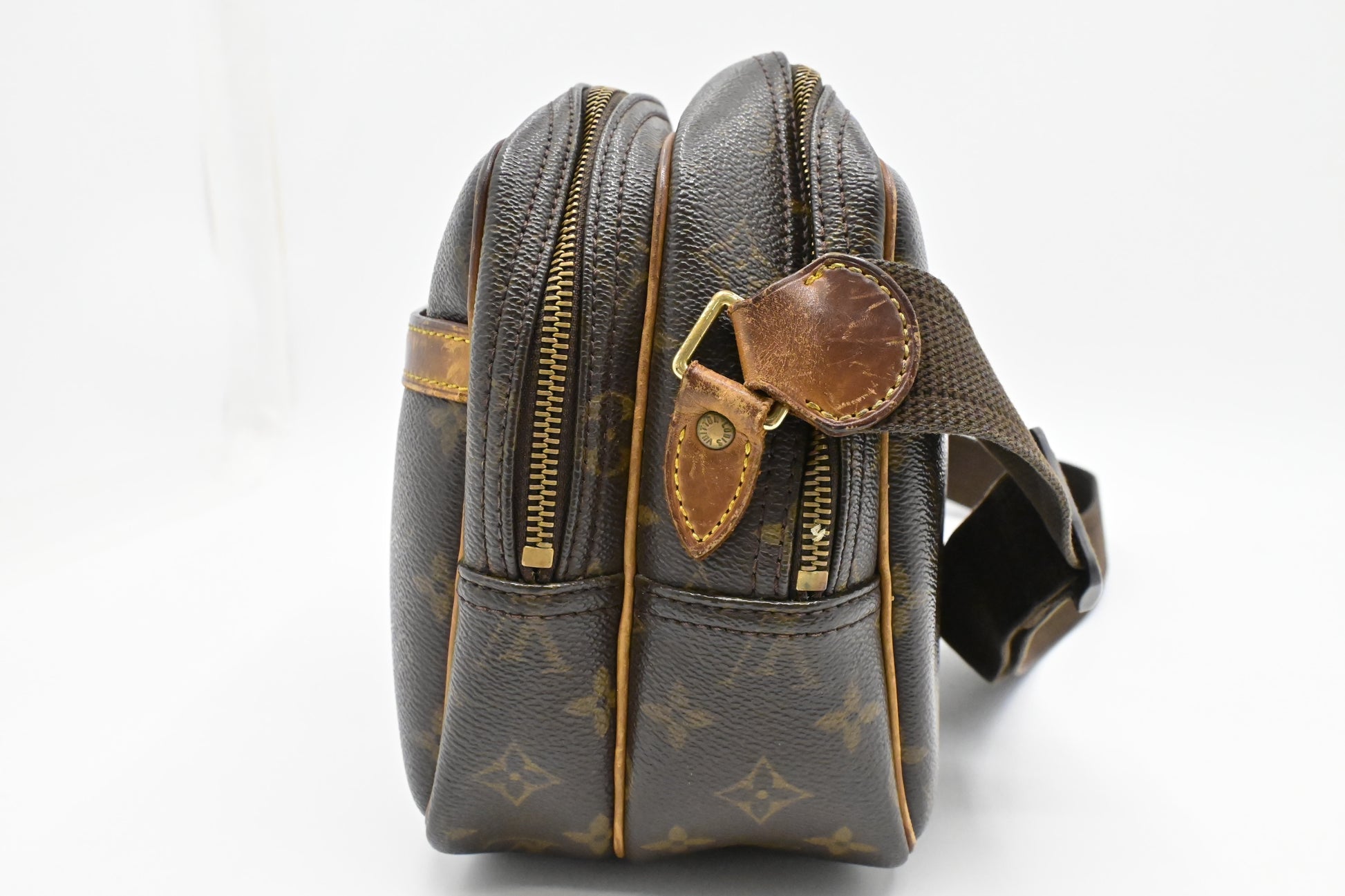 Louis Vuitton Reporter Monogram PM Canvas Handbag Canvas 2