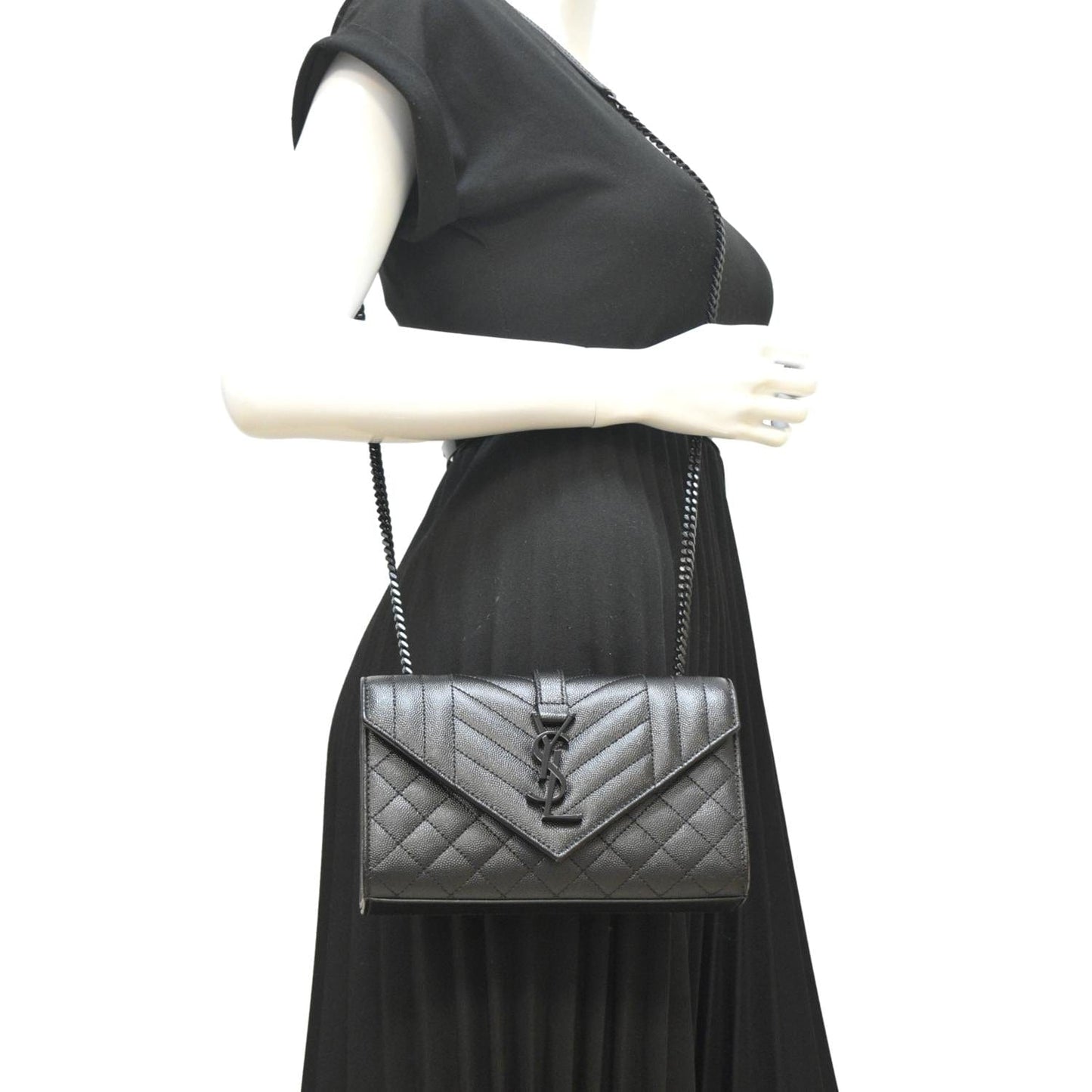 YSL Saint Laurent Saint Grain De Poudre Embossed Crossbody Bag Leather Black
