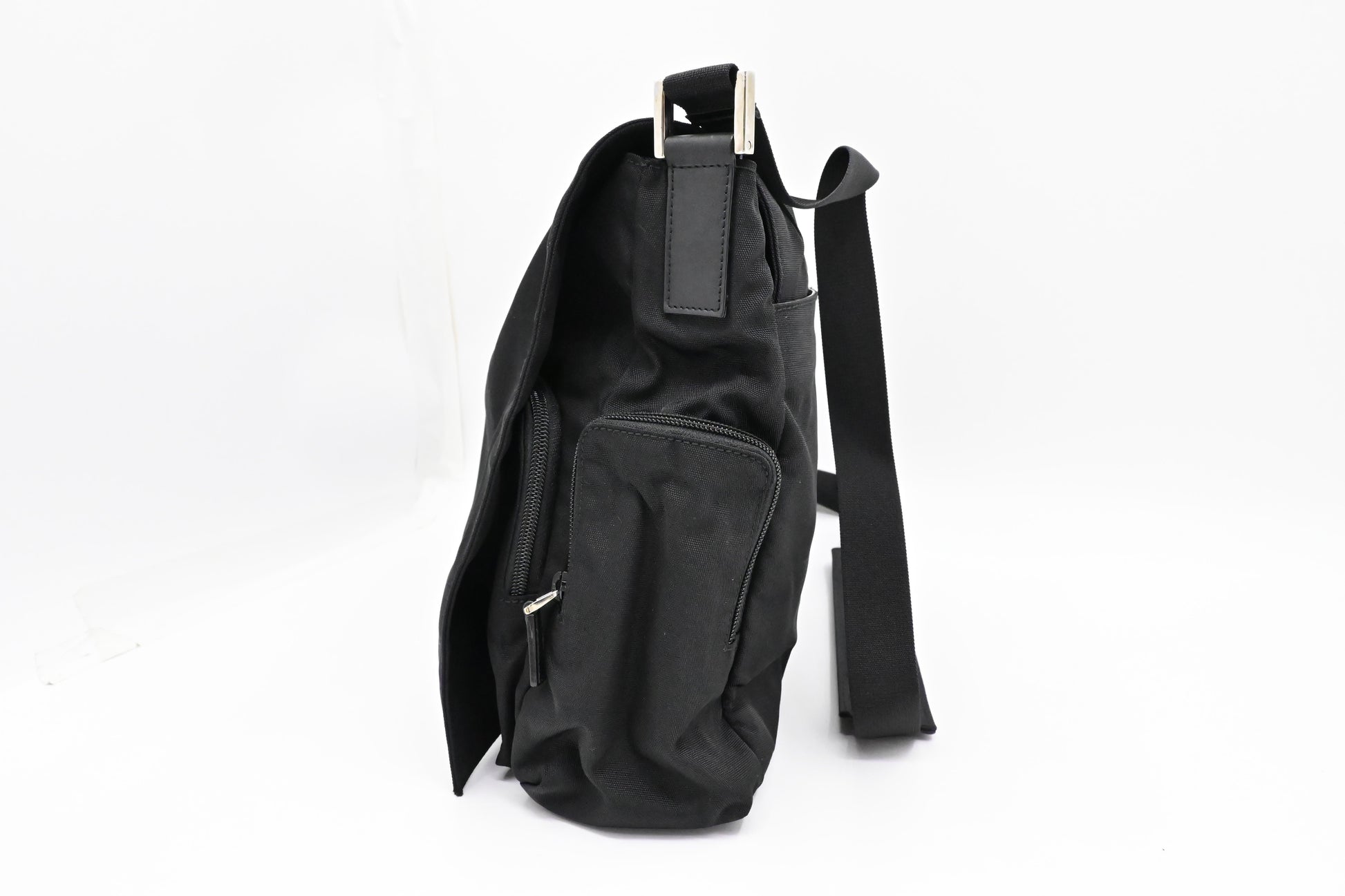 Gucci Messenger Canvas Black Travel Bag