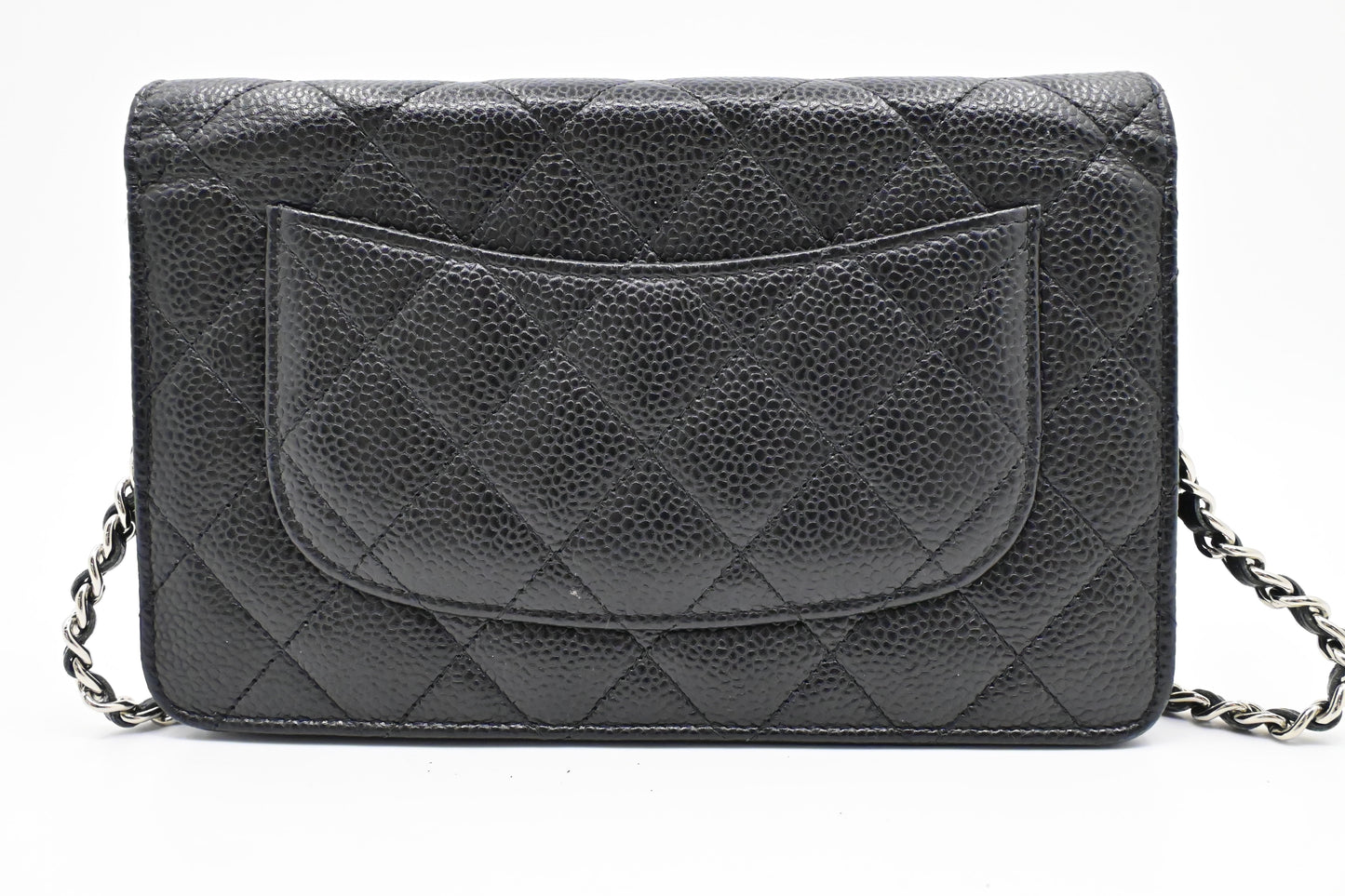 Chanel on MattelassÃ © Caviar Black Leather Wallet Case