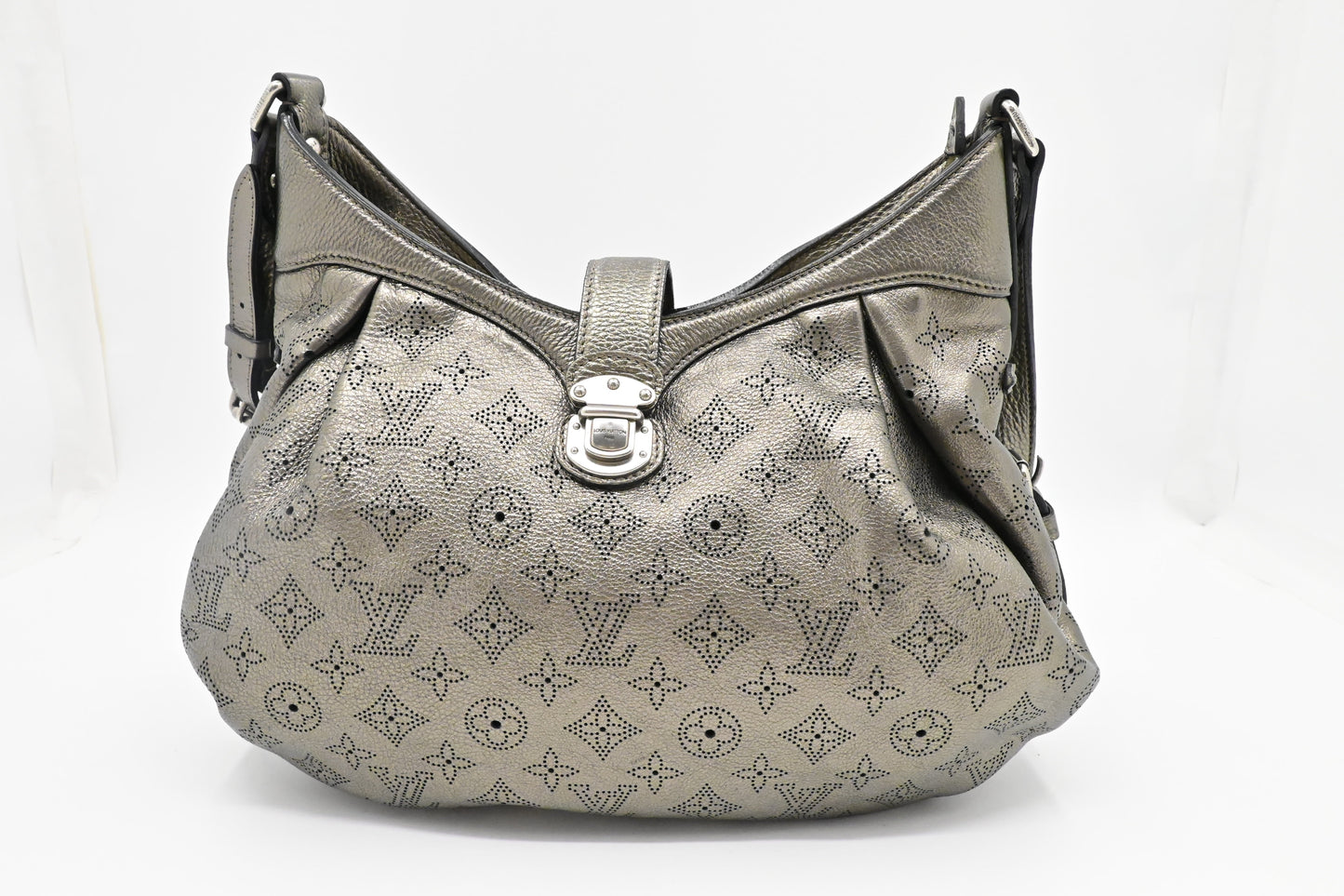 Louis Vuitton Mahina Leather XS Handbag