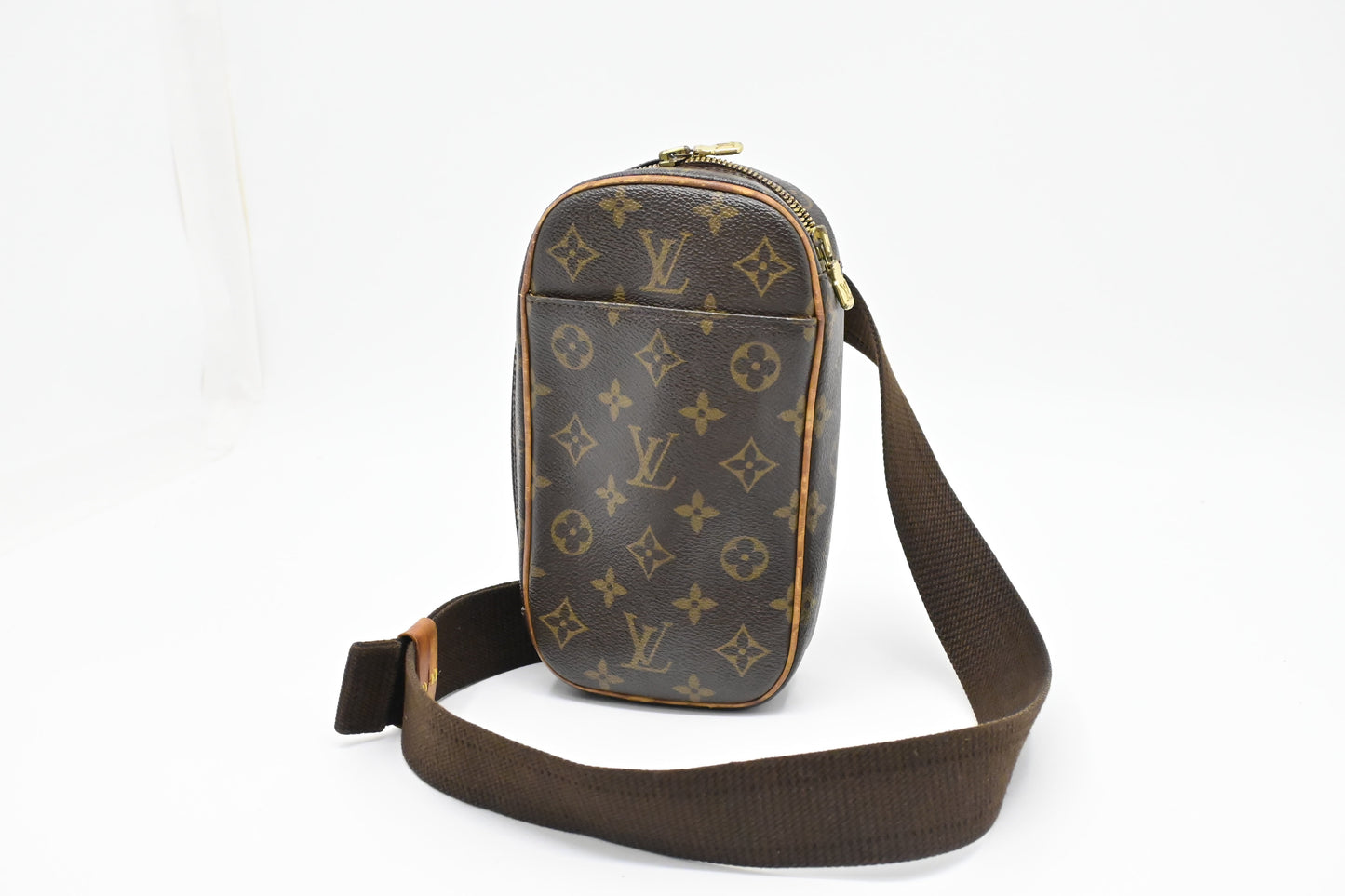 Louis Vuitton Pochette Gange Monogram Canvas Clutch Bag