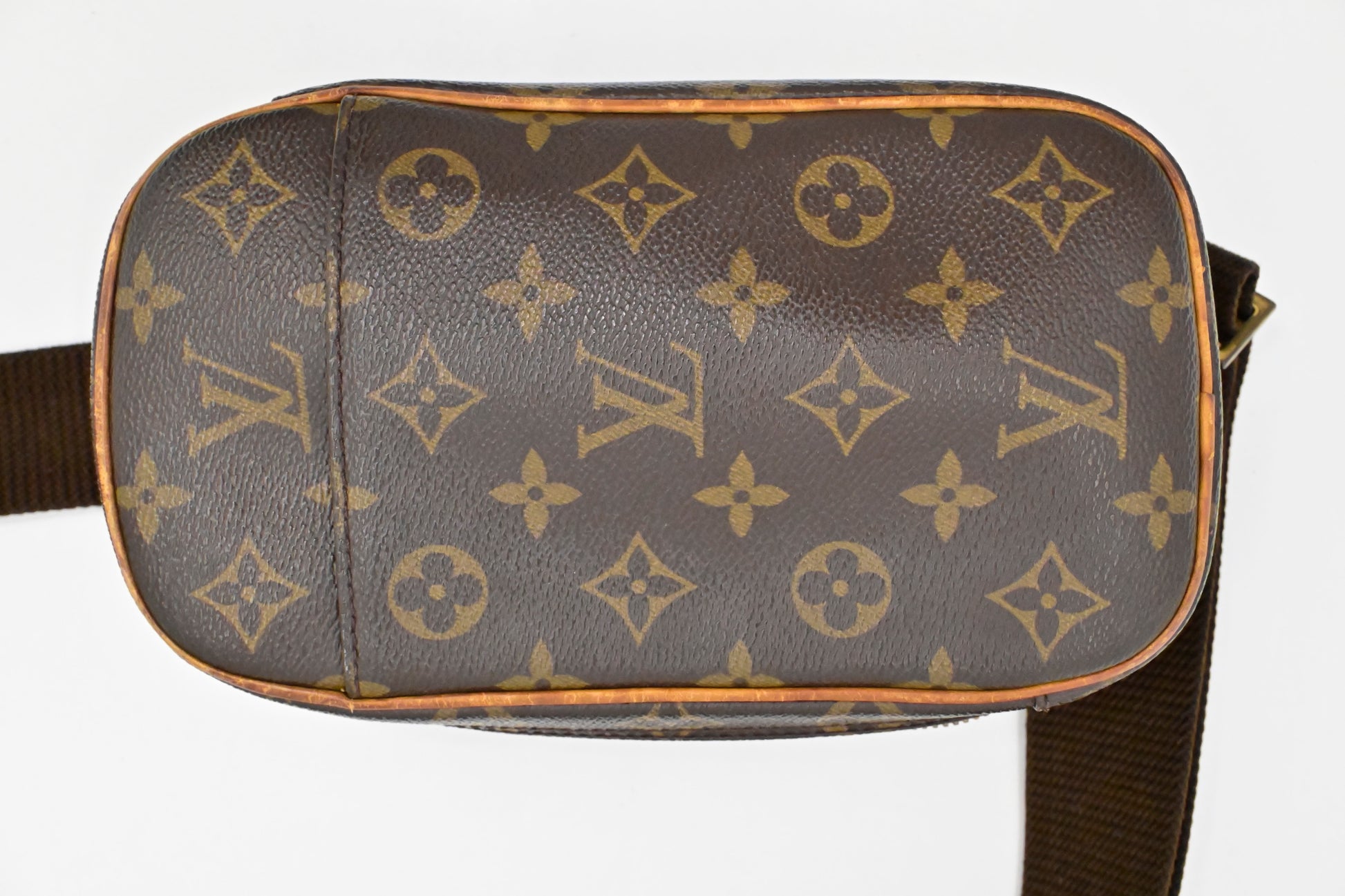 Louis Vuitton Pochette Gange Monogram Canvas Clutch Bag
