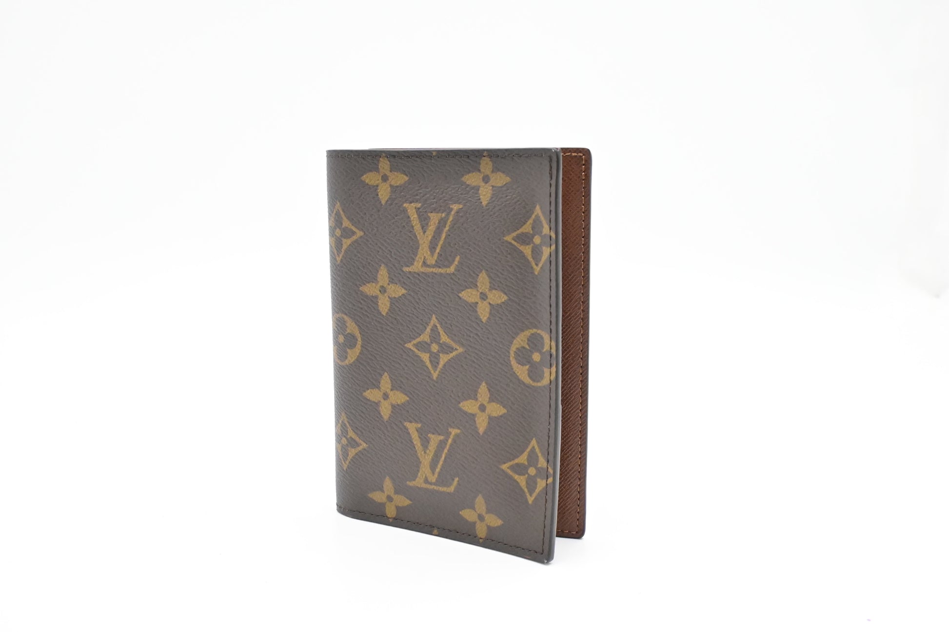 Louis Vuitton Passport Cover Monogram Canvas Wallet Case Canvas 2