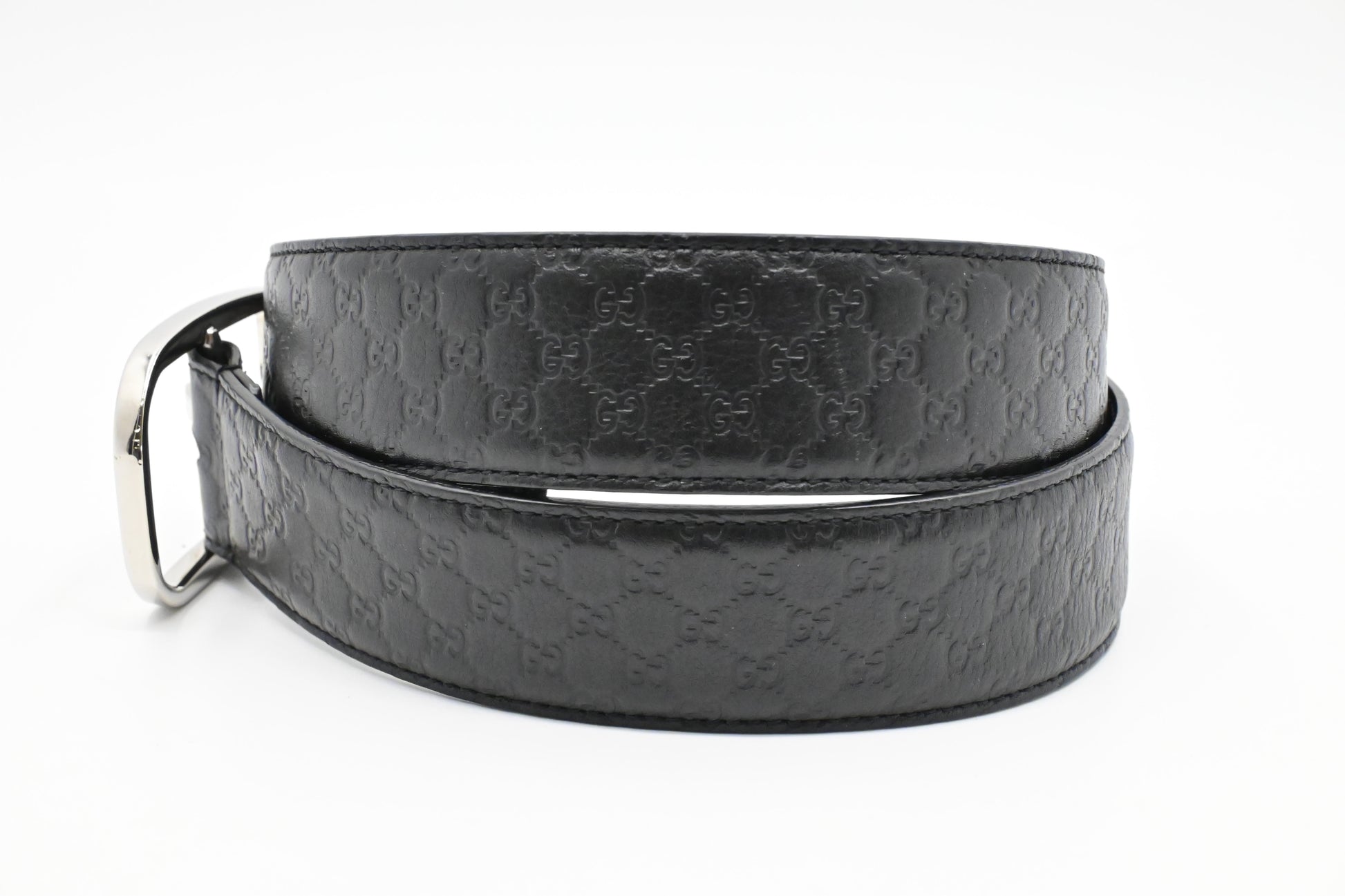 Gucci Microguccissima Leather Black Belt Leather 1