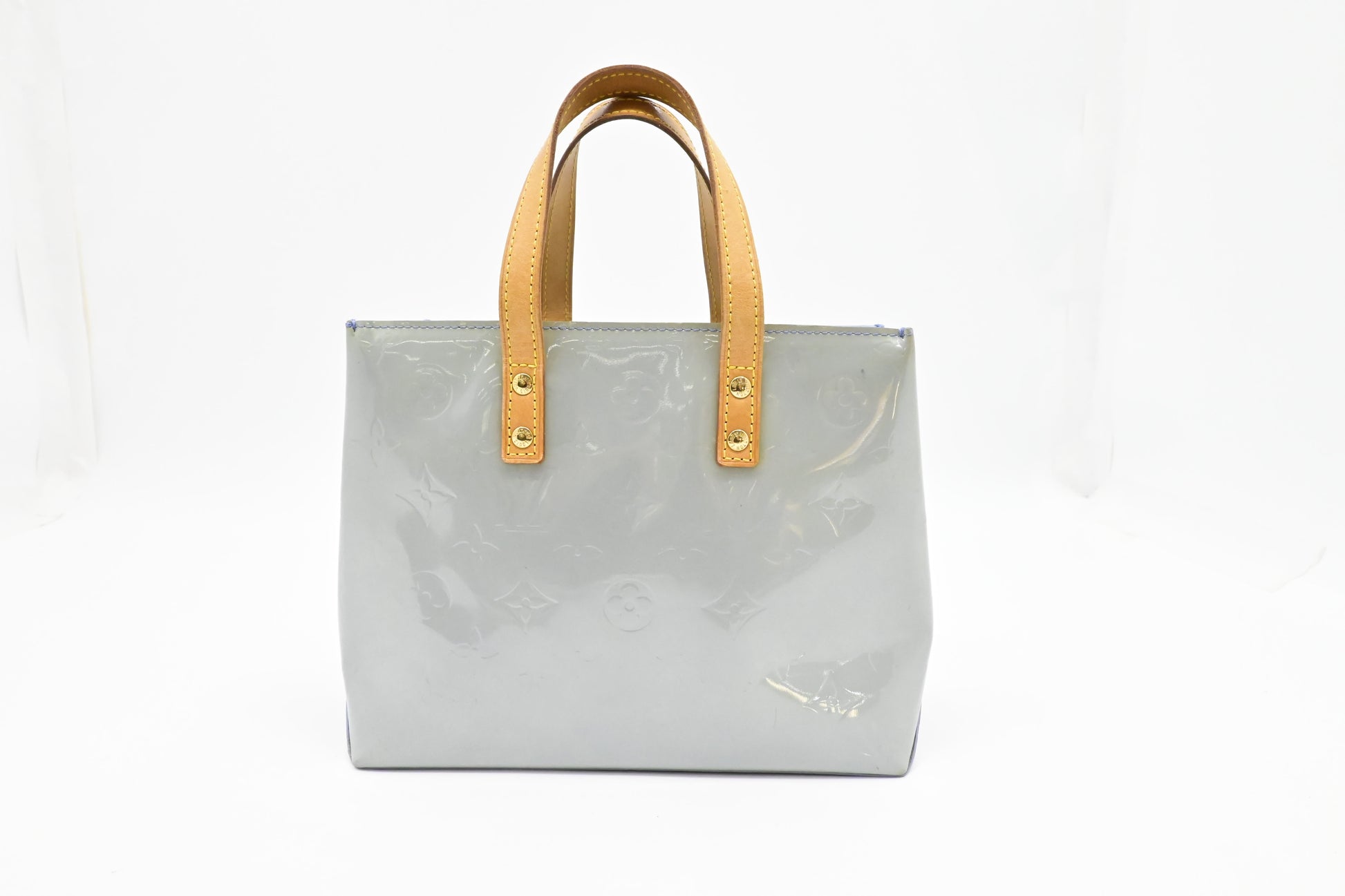 Louis Vuitton Reade Light Blue PM Leather Vernis Handbag