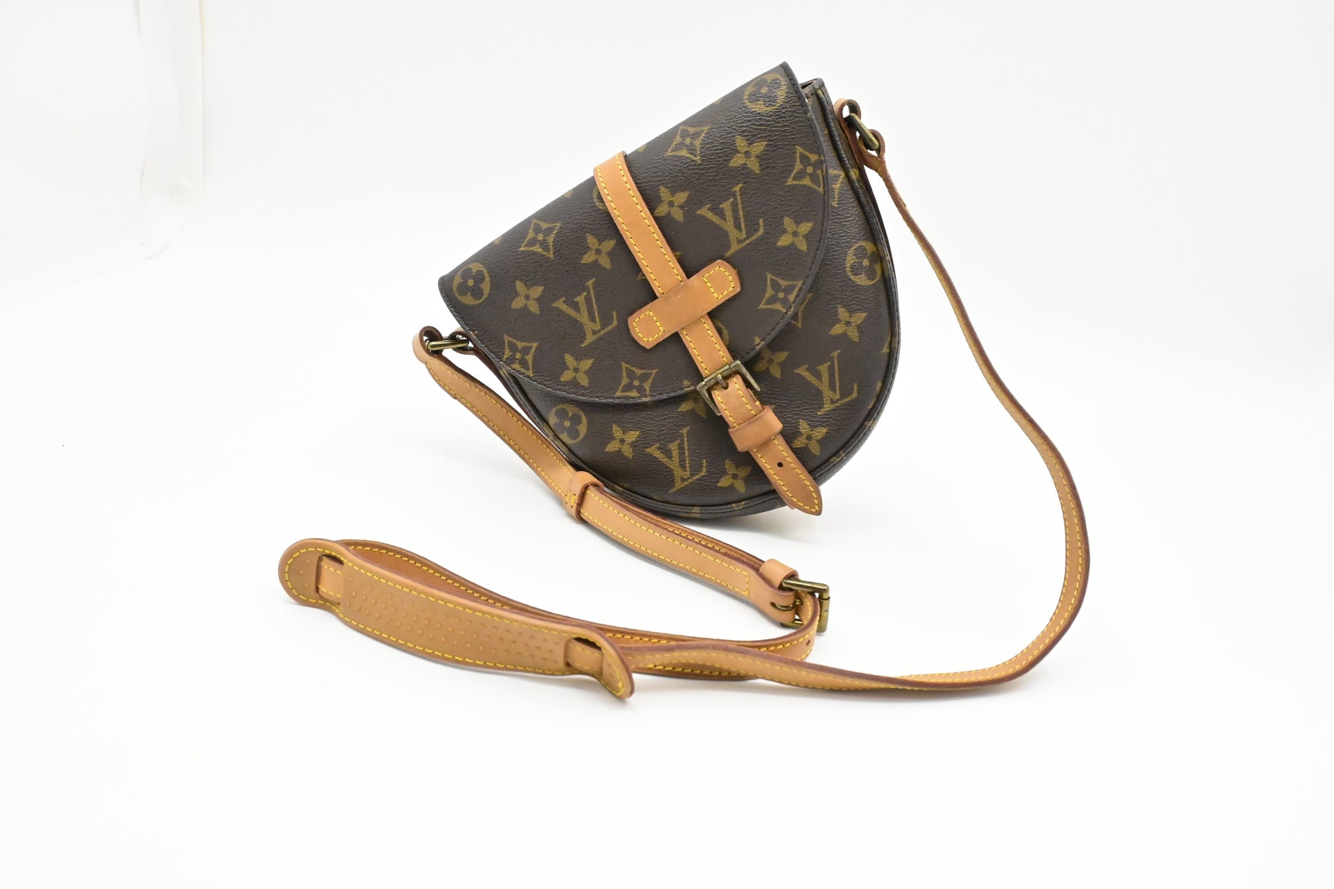 Louis Vuitton Chantilly PM Monogram Canvas Handbag Canvas 2