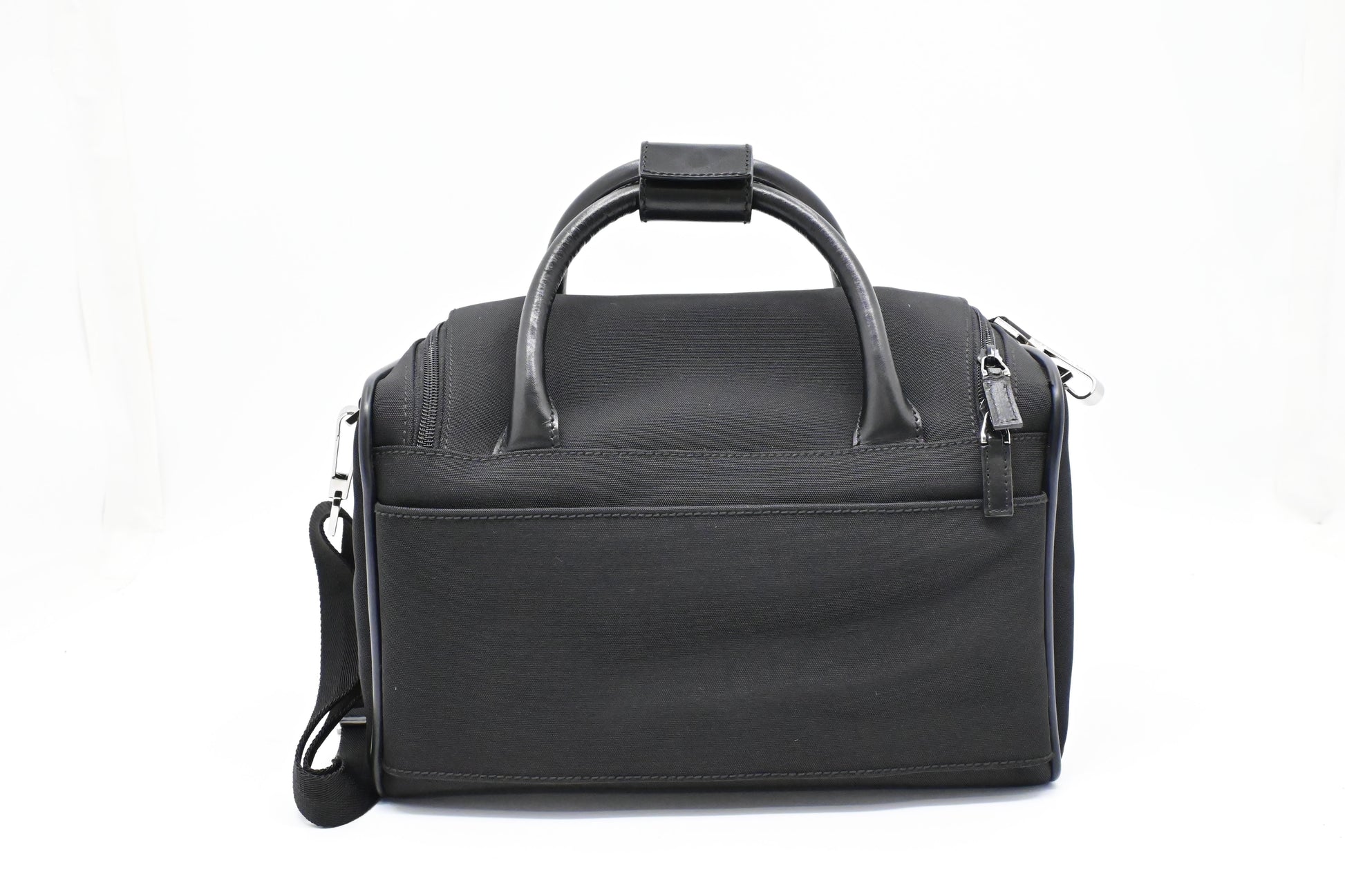 Gucci Cosmetic Canvas Black Shoulder Bag