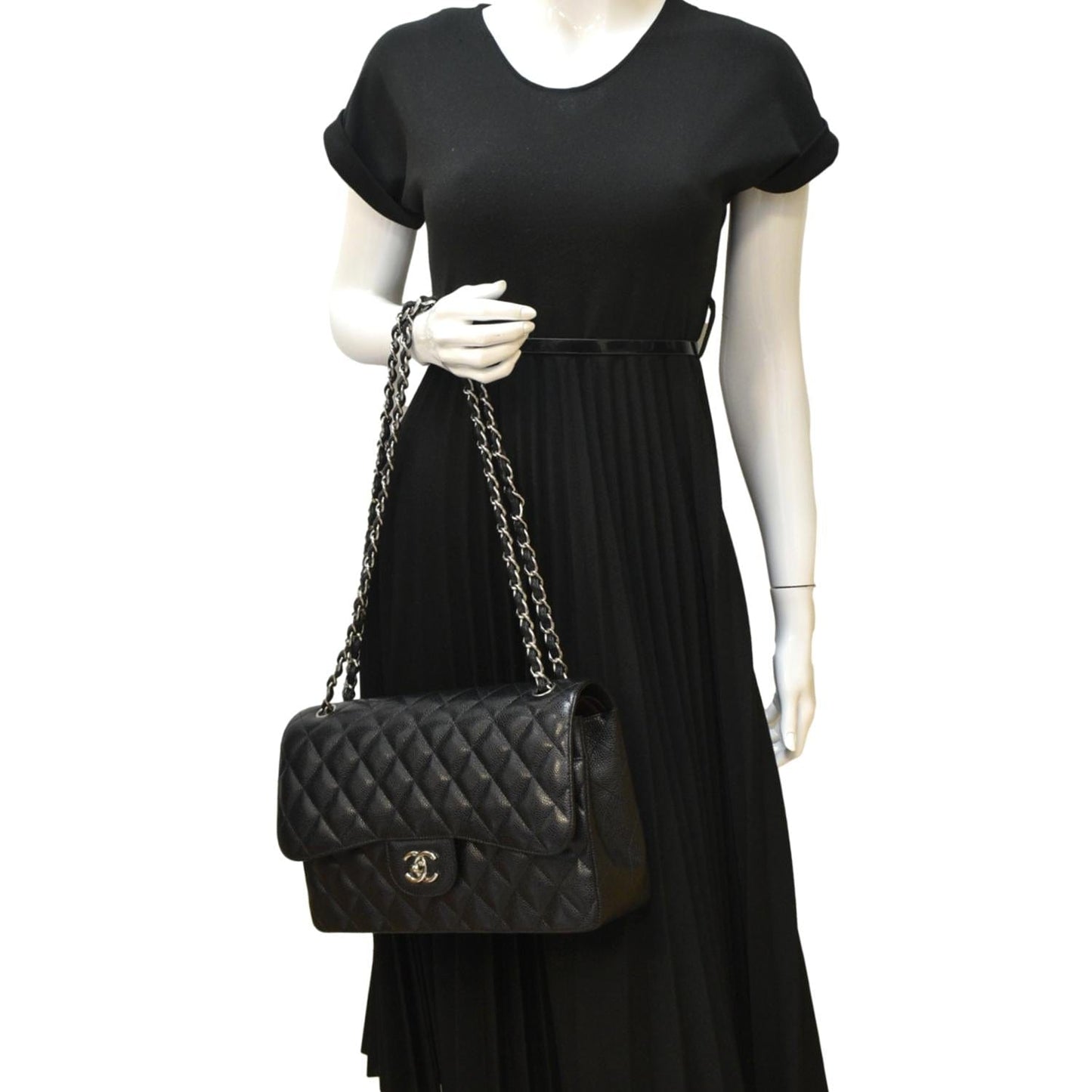 Chanel Classic Jumbo Double Flap Quilted Leather Black Travel Bag 6