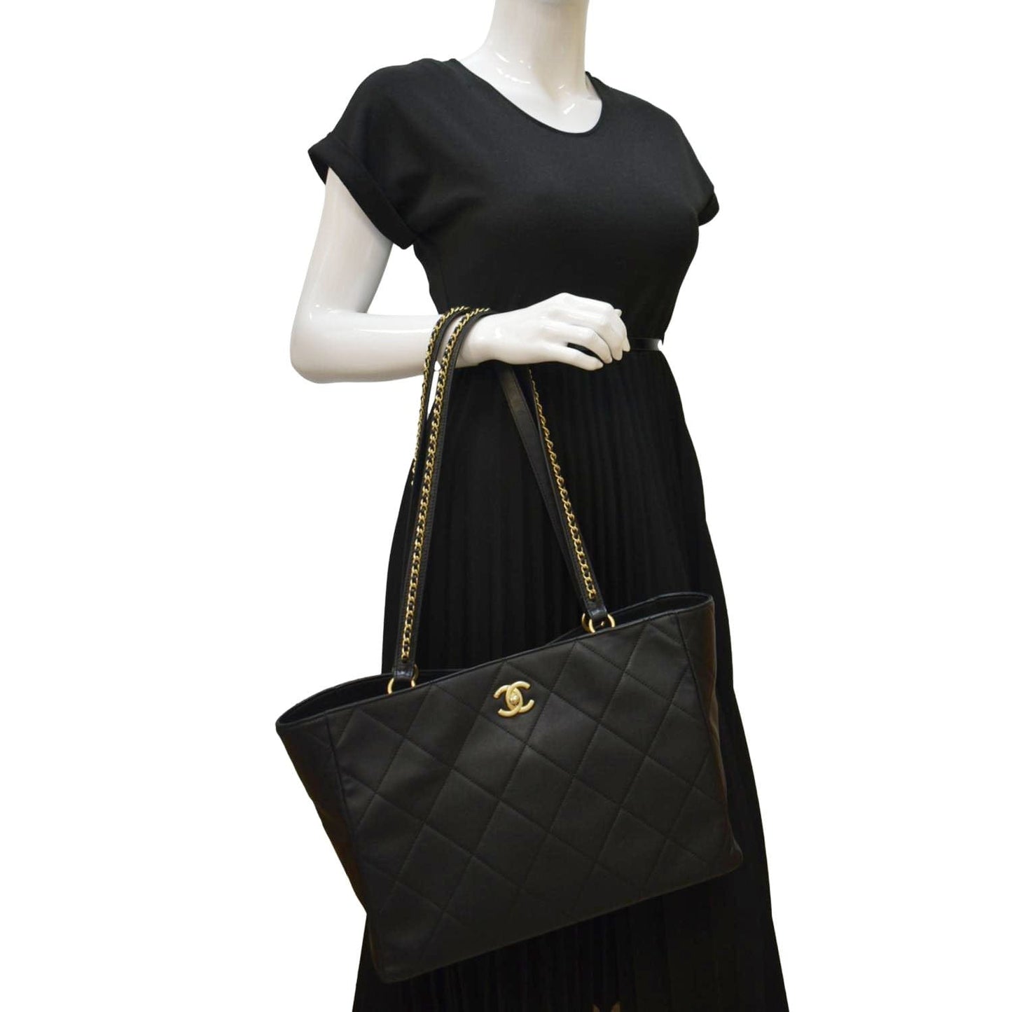 Chanel Shopping Quilted Leather Black Travel Bag
