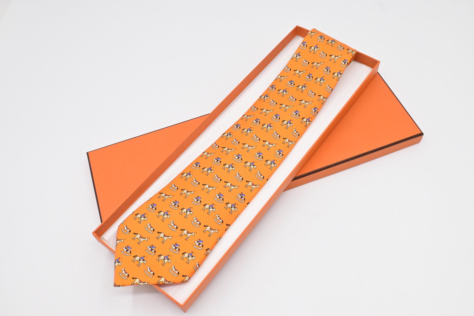 Hermes Tie In Orange Silk Handbag Travel Bag