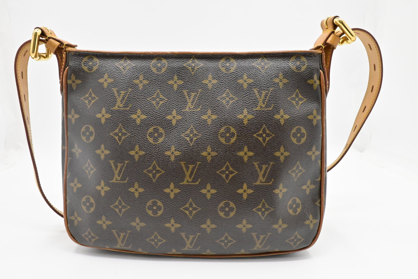 Louis Vuitton Hudson GM Monogram Canvas Handbag