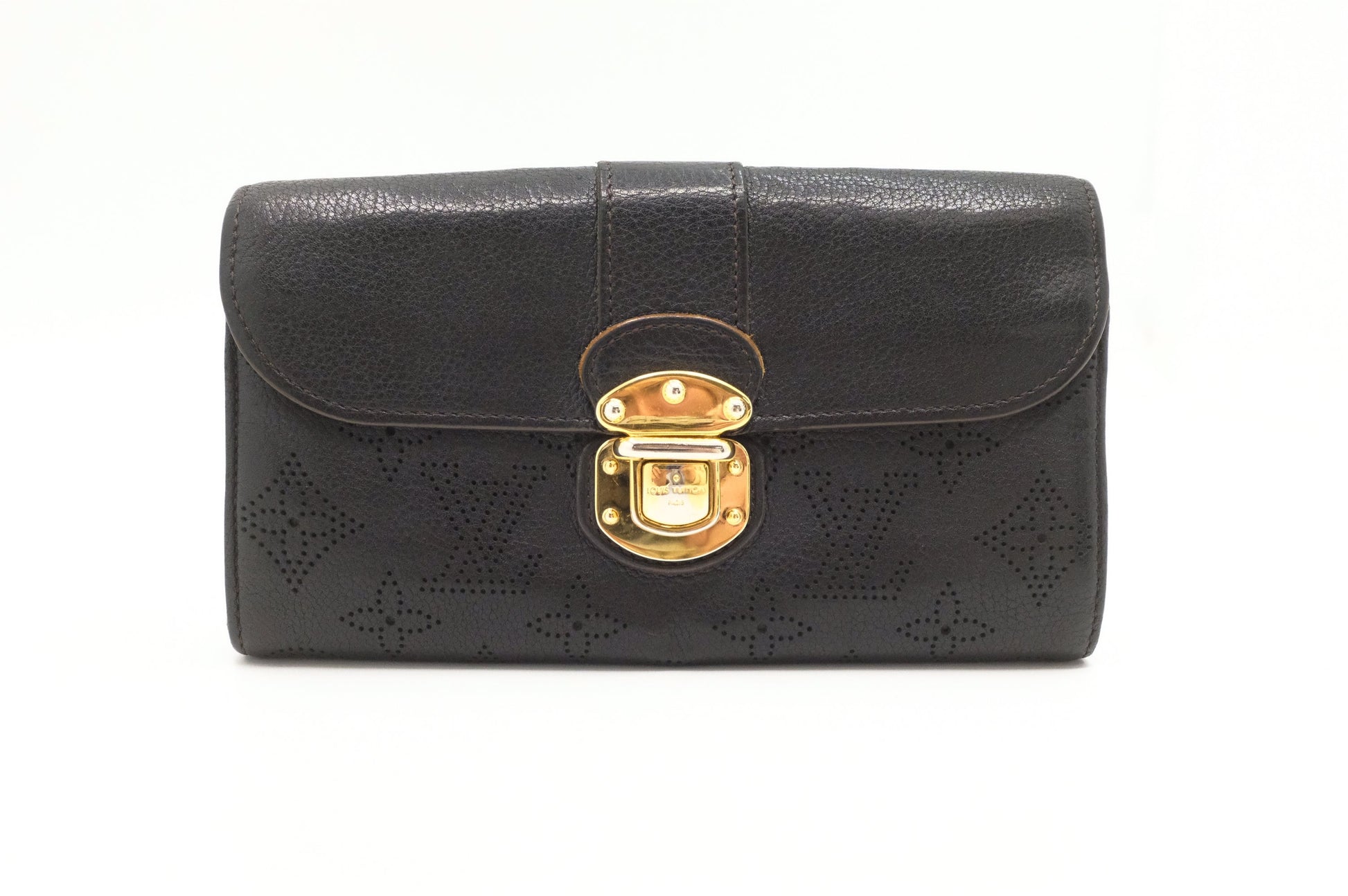 Louis Vuitton Amelia Mahina Leather Black Wallet Case
