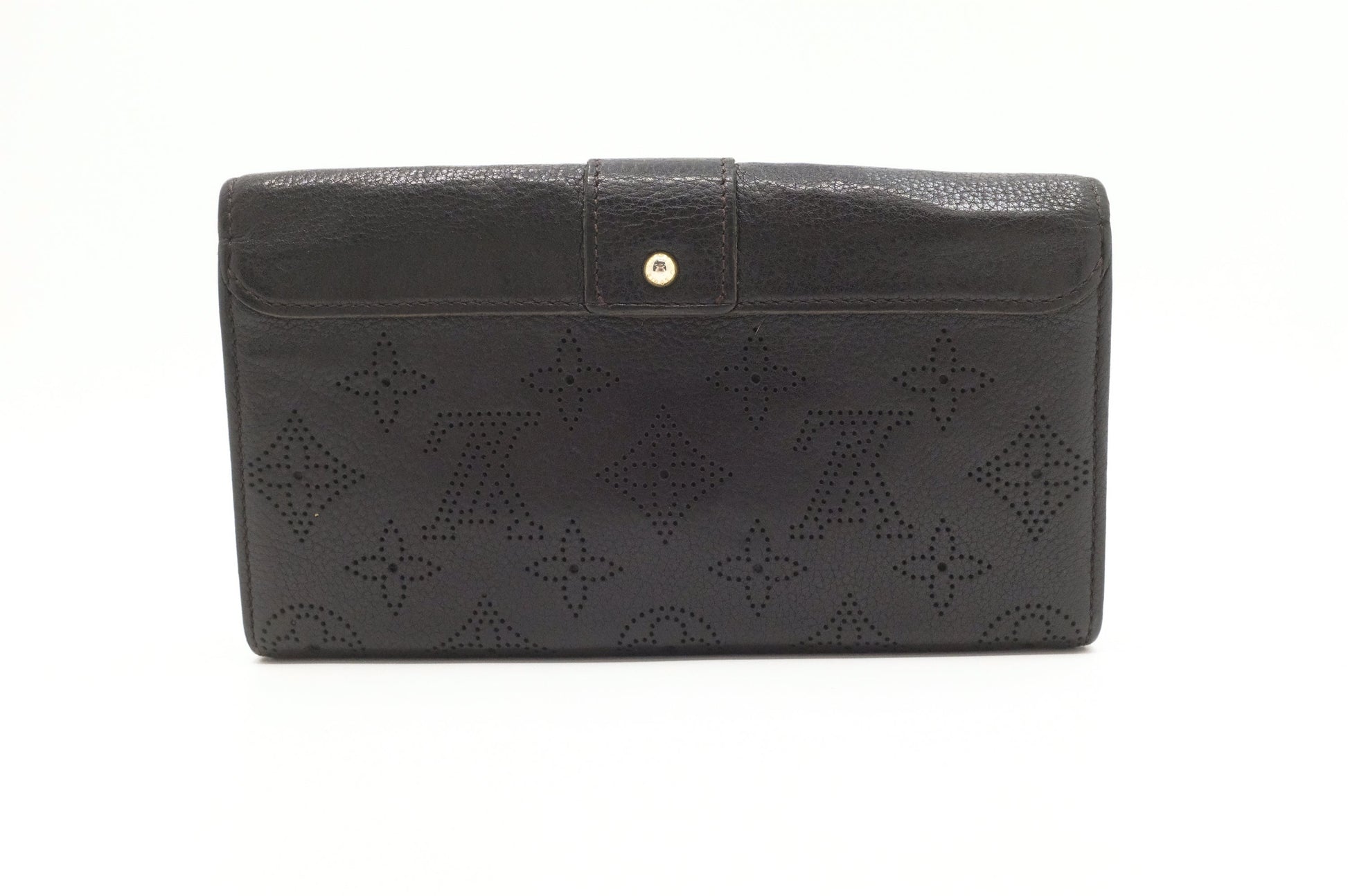 Louis Vuitton Amelia Mahina Leather Black Wallet Case