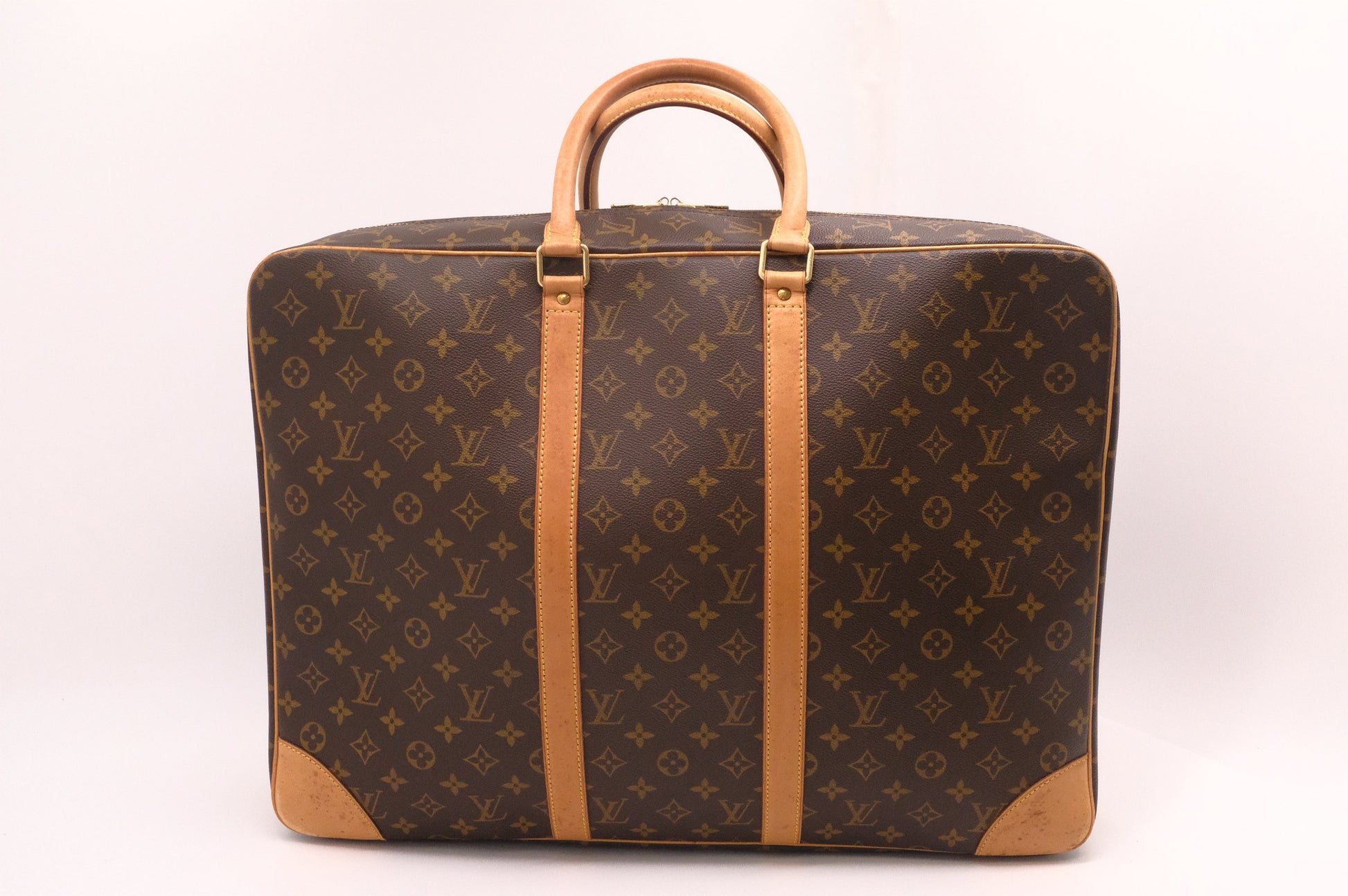 Louis Vuitton Sirius 55 Monogram Canvas Handbag