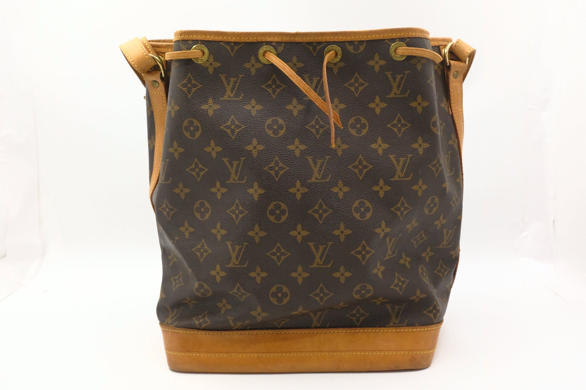 Louis Vuitton Noe Monogram Canvas Handbag Canvas 7