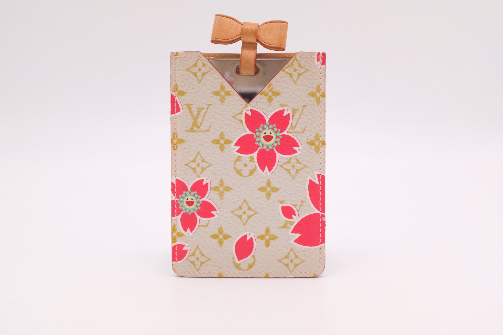 Louis Vuitton x Takashi Murakami Etui Miroir Monogram Canvas White Pink Handbag