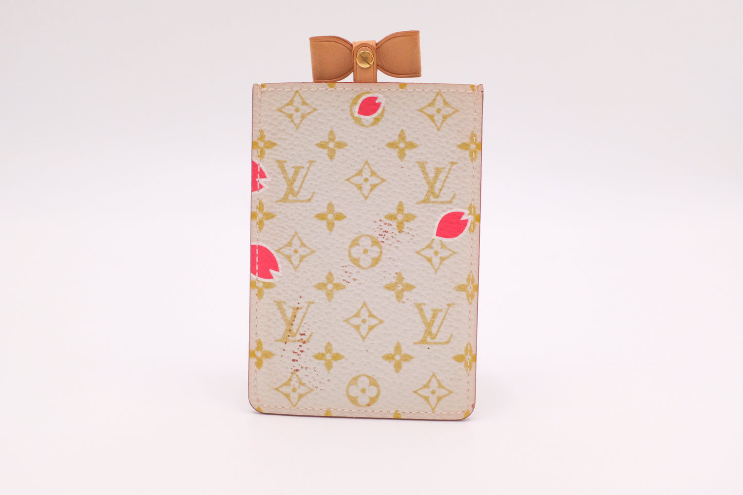 Louis Vuitton x Takashi Murakami Etui Miroir Monogram Canvas White Pink Handbag