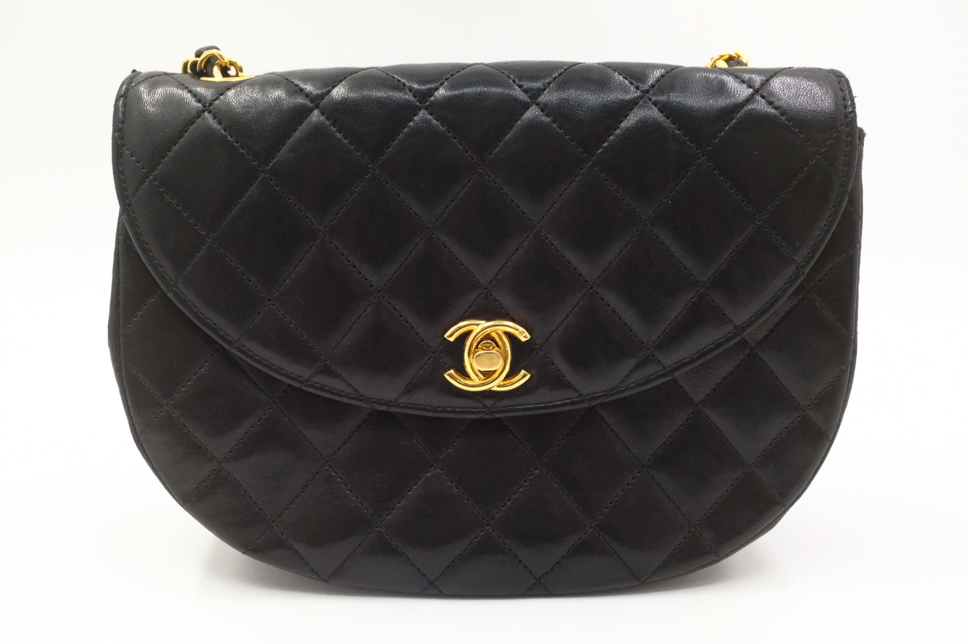 Chanel Round Flap MatelassÃ© Black Small Leather Handbag