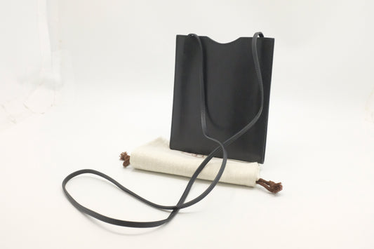 Hermes On Y Met Tout In Handbag Leather Black Travel Bag