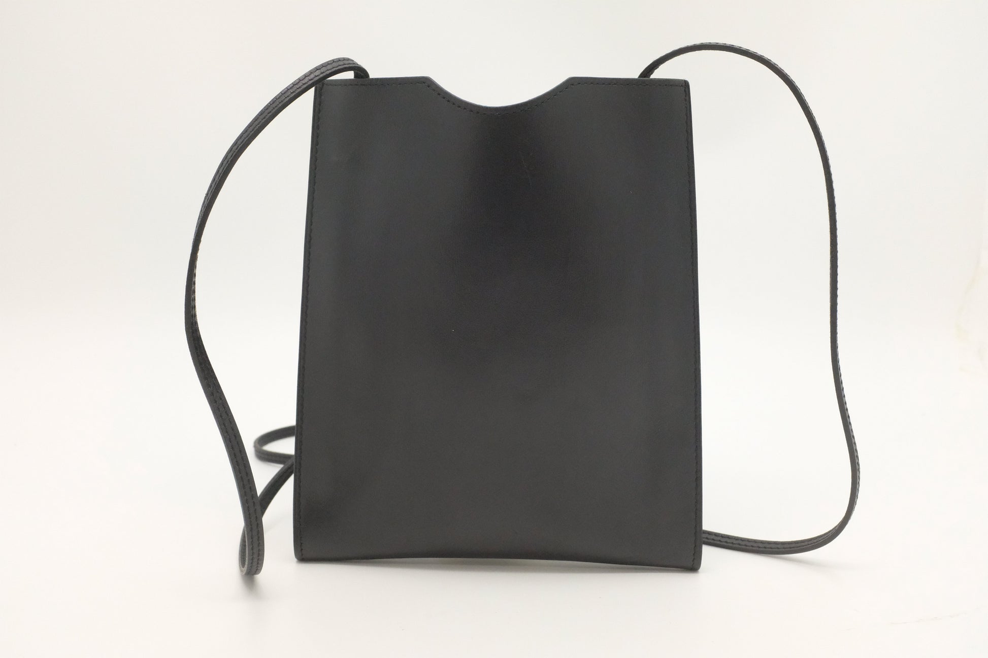 Hermes On Y Met Tout In Handbag Leather Black Travel Bag