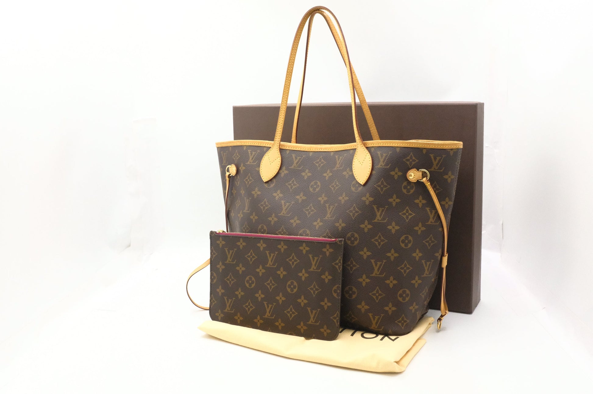 Louis Vuitton Neverfull MM Monogram Canvas Tote Bag Canvas 10