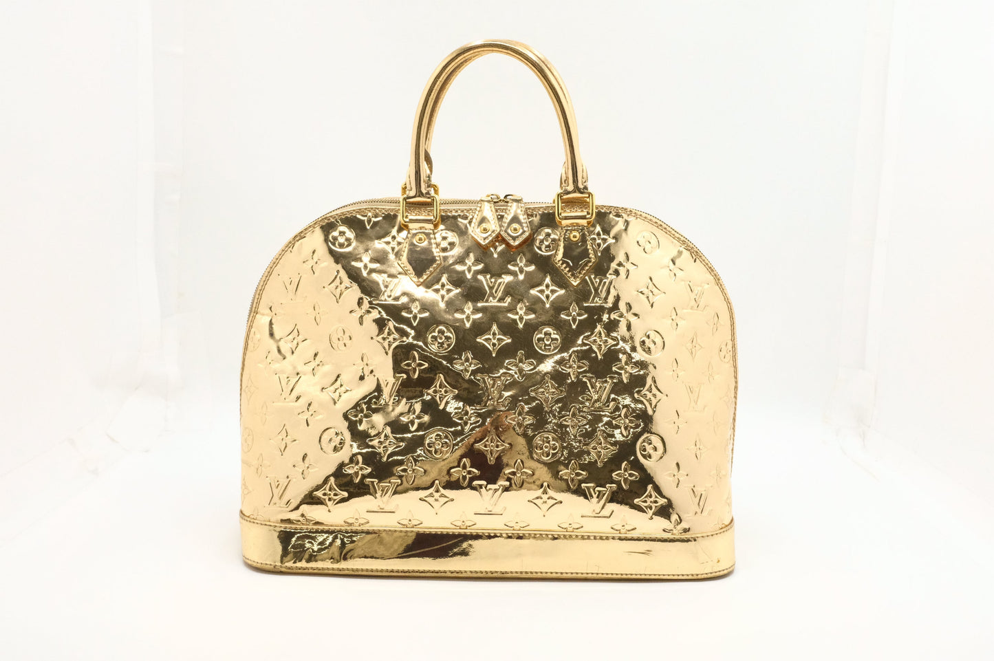 Louis Vuitton Alma GM Vernis Leather Gold Handbag